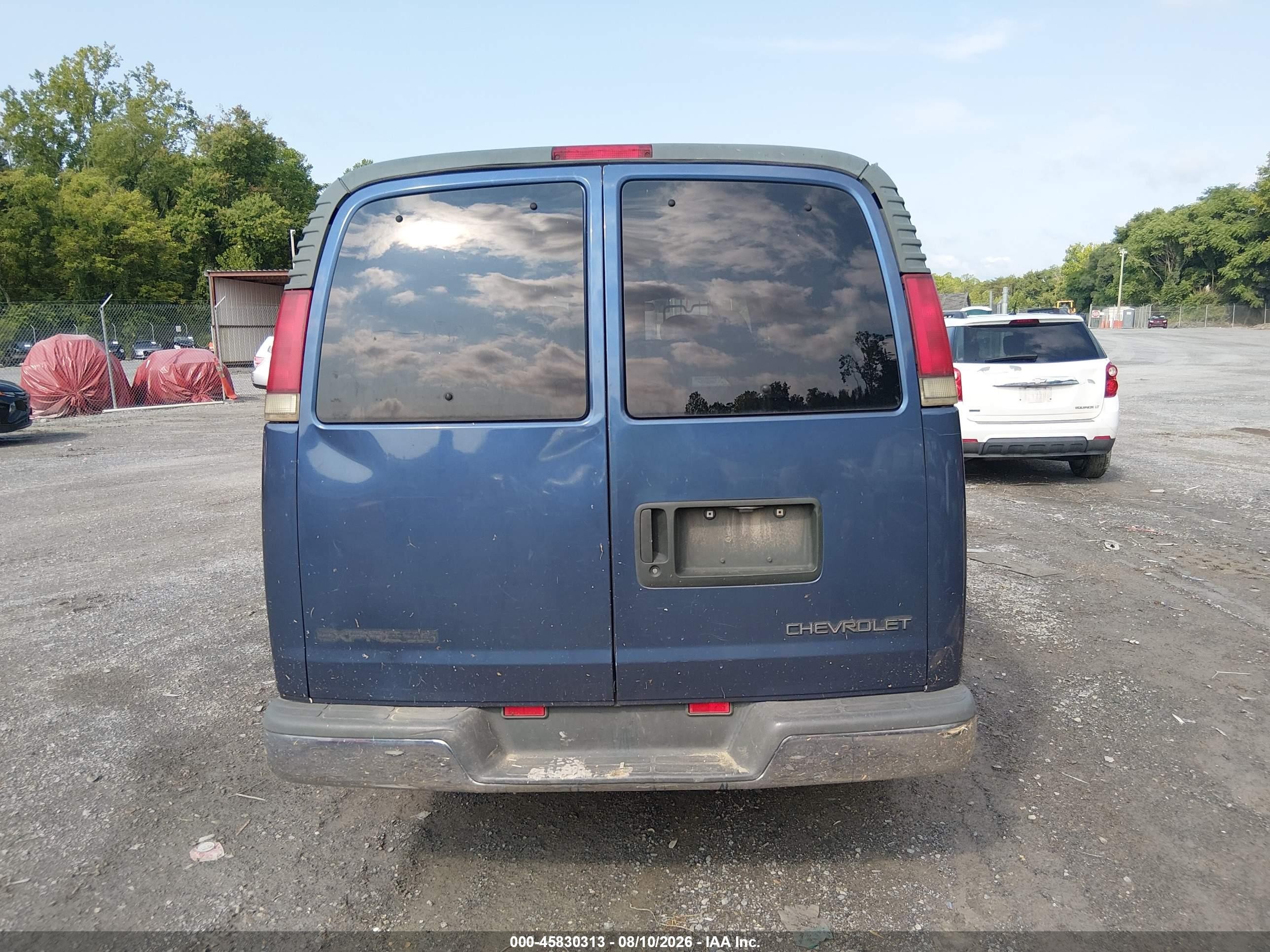 1997 Chevrolet Express Van G3500 Blue vin: 1GAHG39R8V1080899