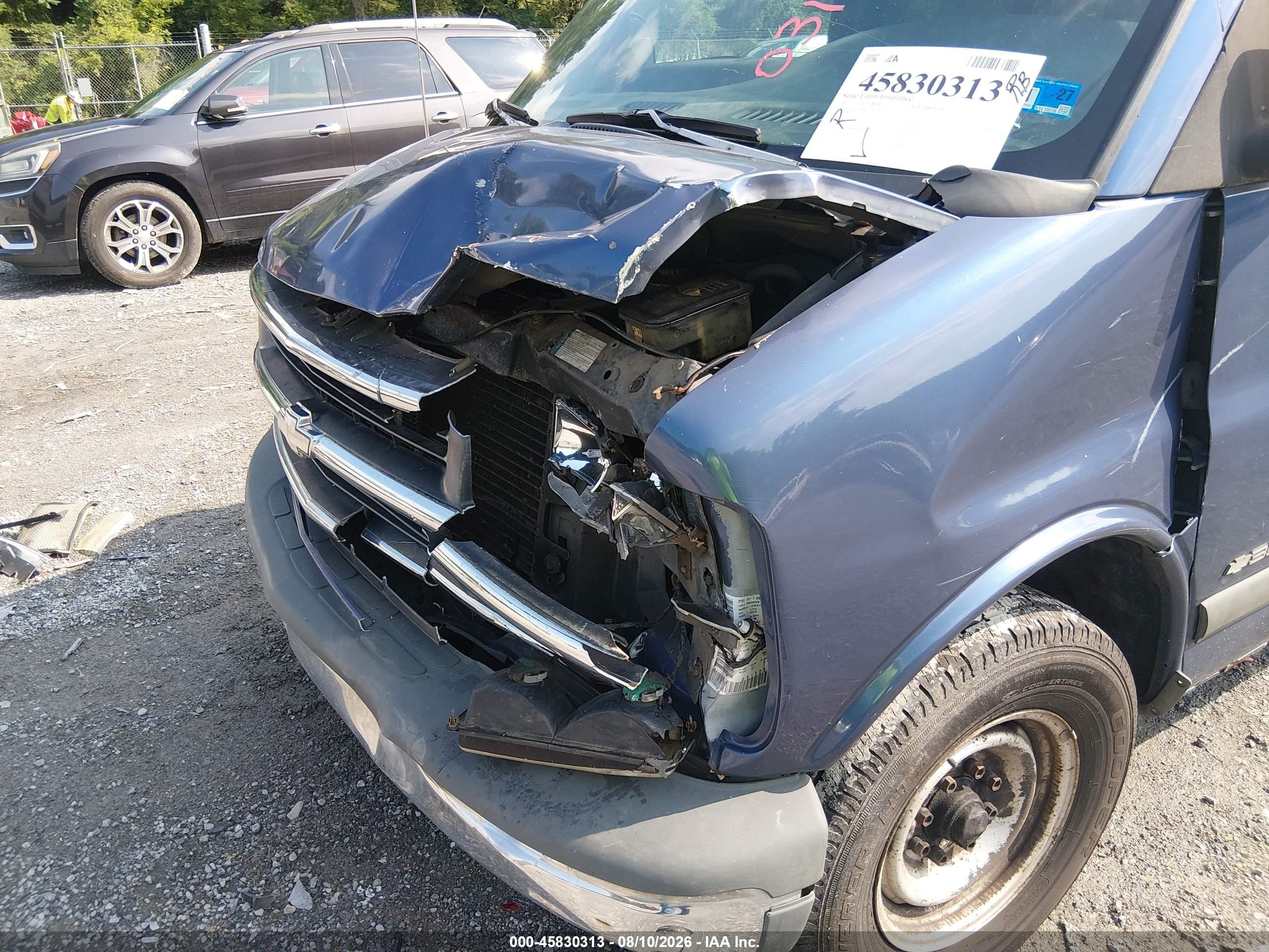 1997 Chevrolet Express Van G3500 Blue vin: 1GAHG39R8V1080899