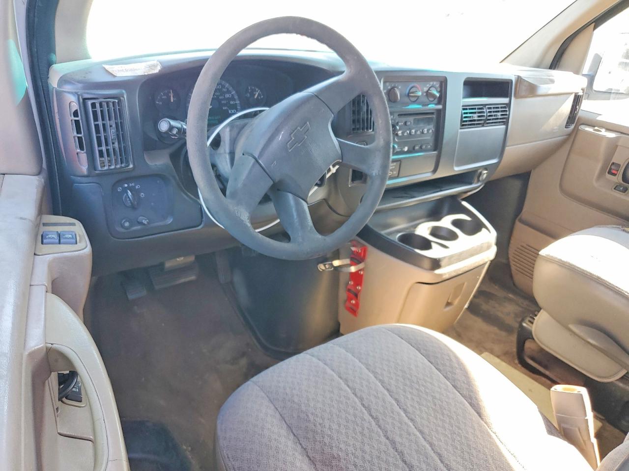 2003 Chevrolet Express G3500 White vin: 1GAHG39U031214497