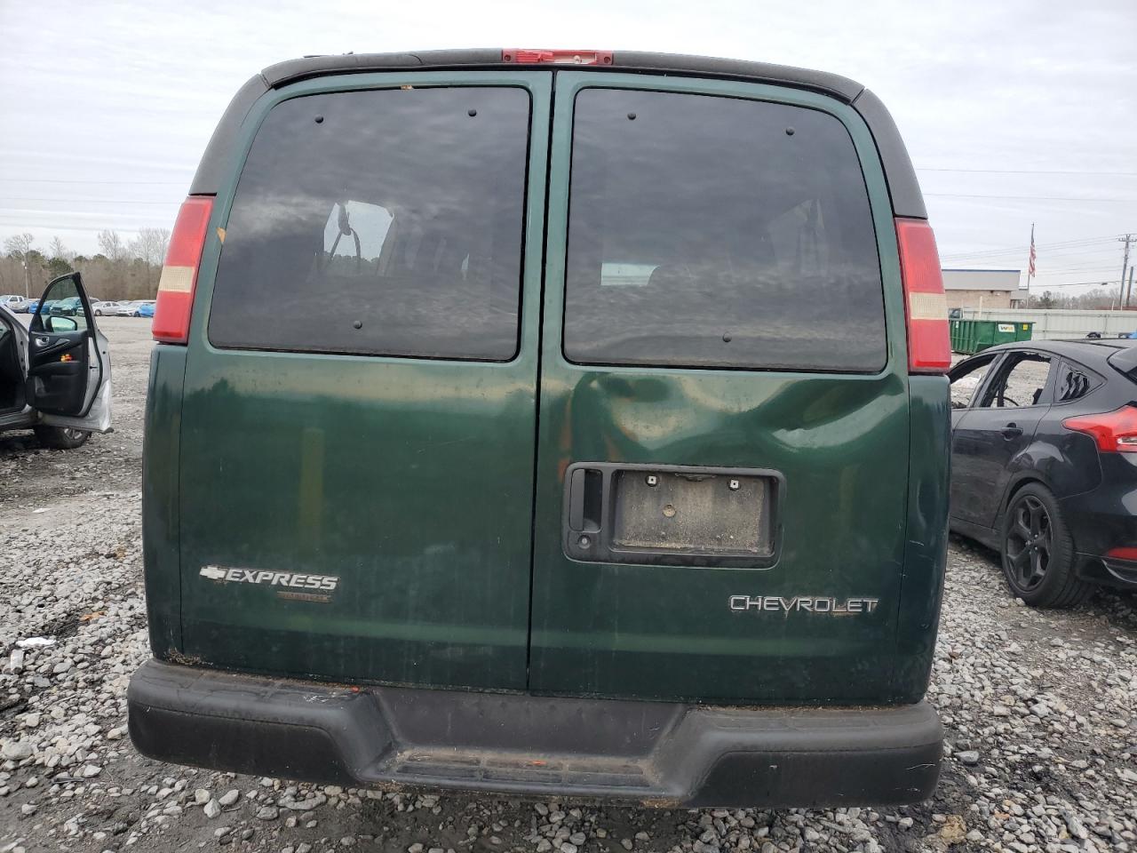 2005 Chevrolet Express G3500 Green vin: 1GAHG39U651214586