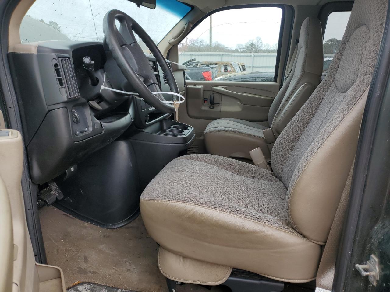 2005 Chevrolet Express G3500 Green vin: 1GAHG39U651214586
