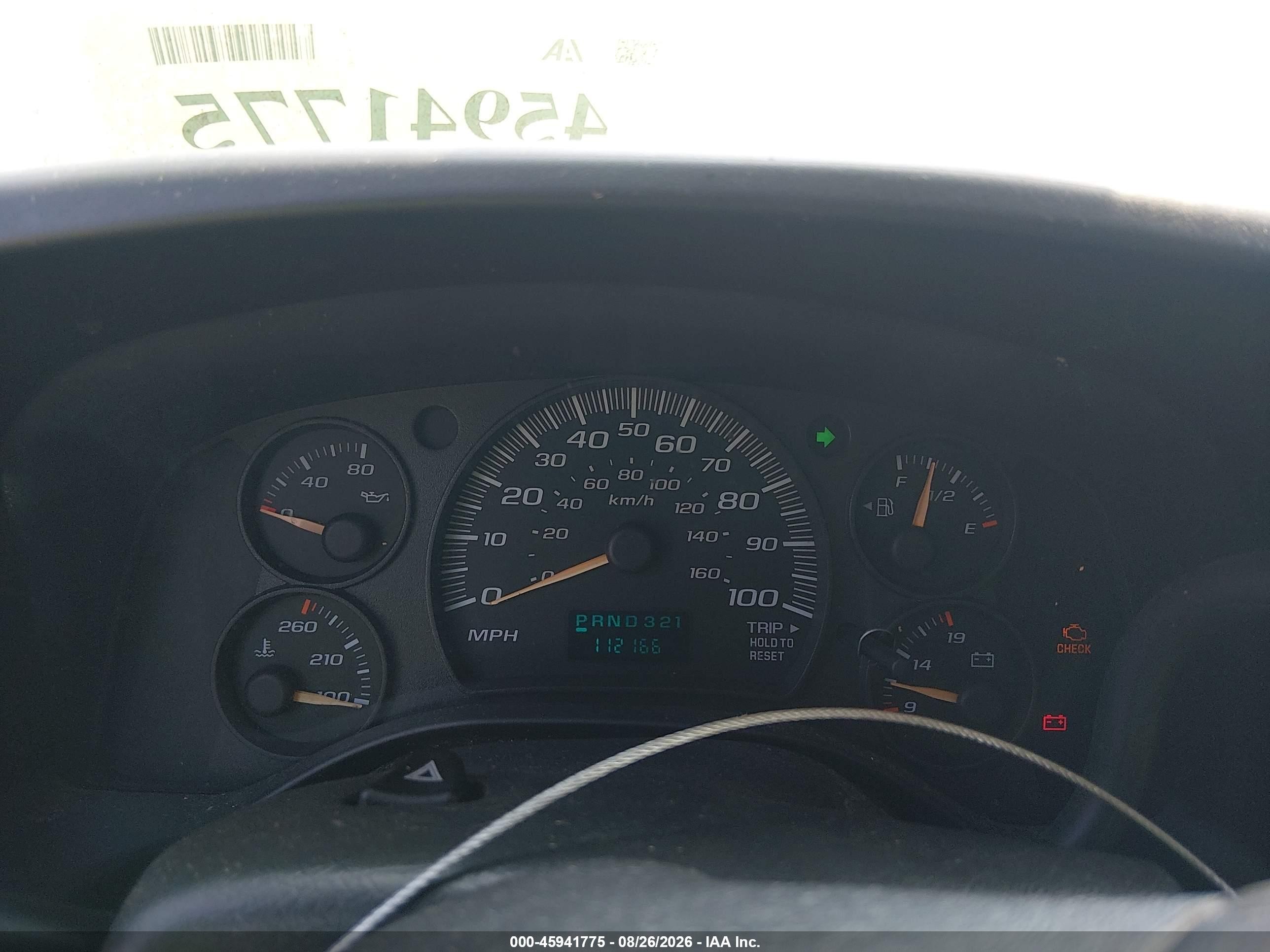 2005 Chevrolet Express Passenger   White vin: 1GAHG39U851263675