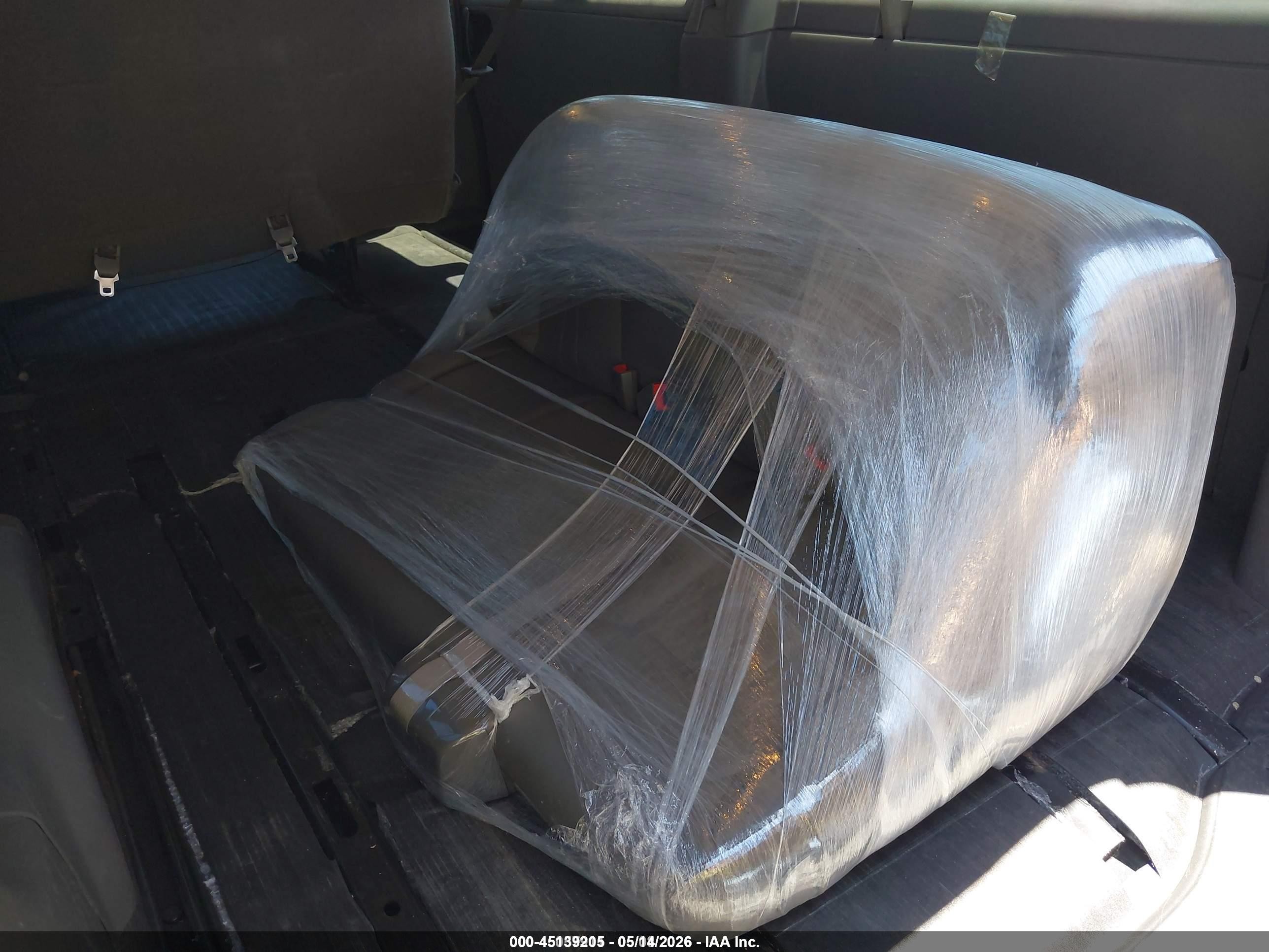 2017 Chevrolet Express 2500 Ls Золотой vin: 1GAWGEFF3H1290067