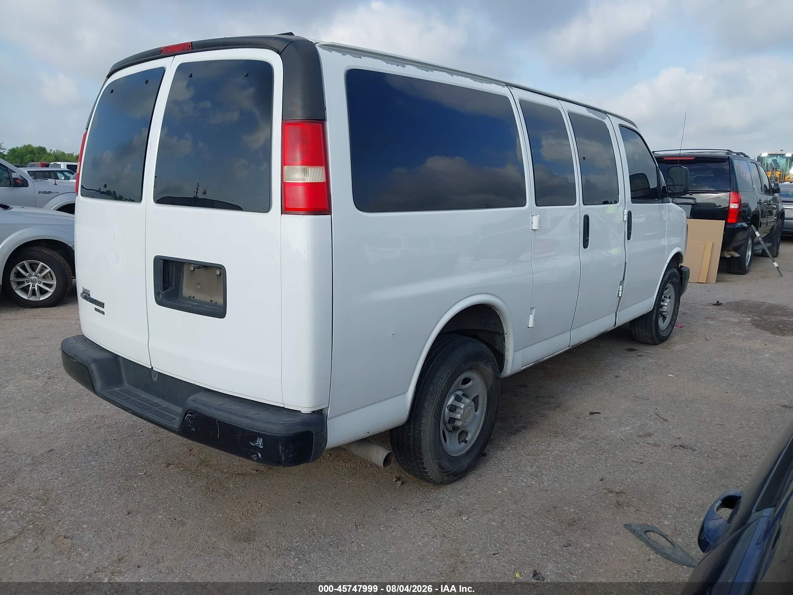 2014 Chevrolet Express 2500 Ls White vin: 1GAWGPFA0E1106487