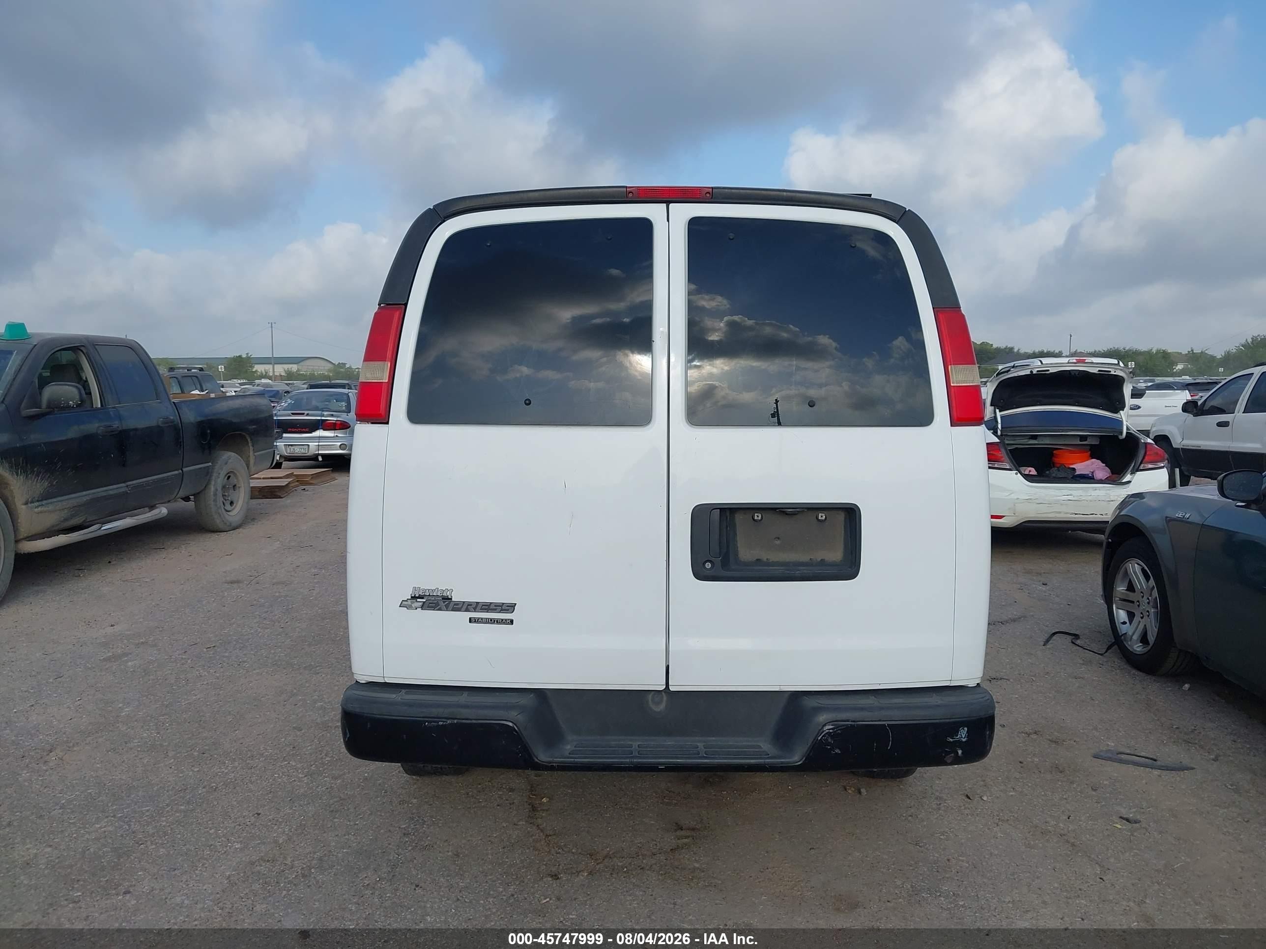 2014 Chevrolet Express 2500 Ls White vin: 1GAWGPFA0E1106487