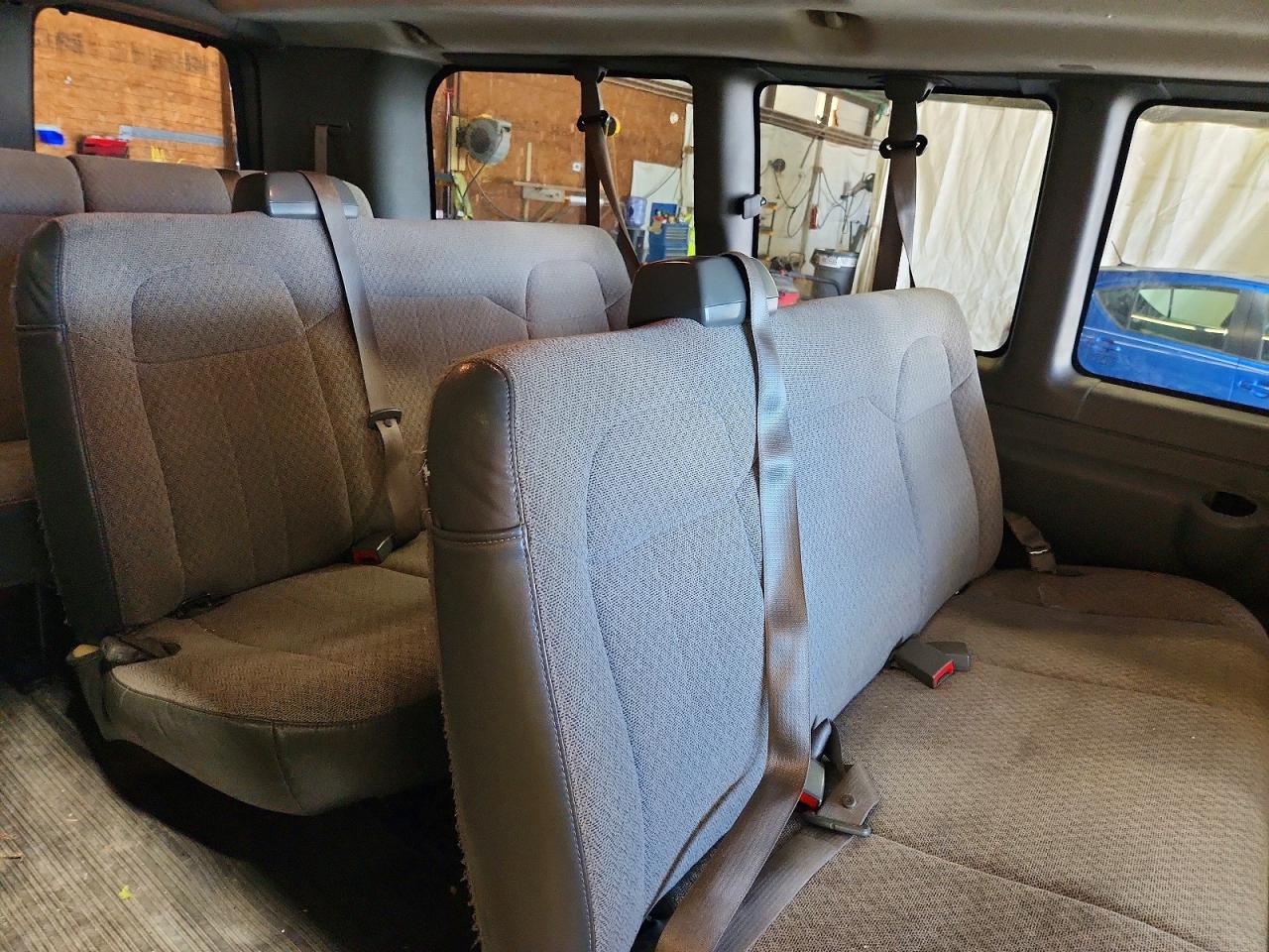 2014 Chevrolet Express G2500 Ls Silver vin: 1GAWGPFA8E1193846