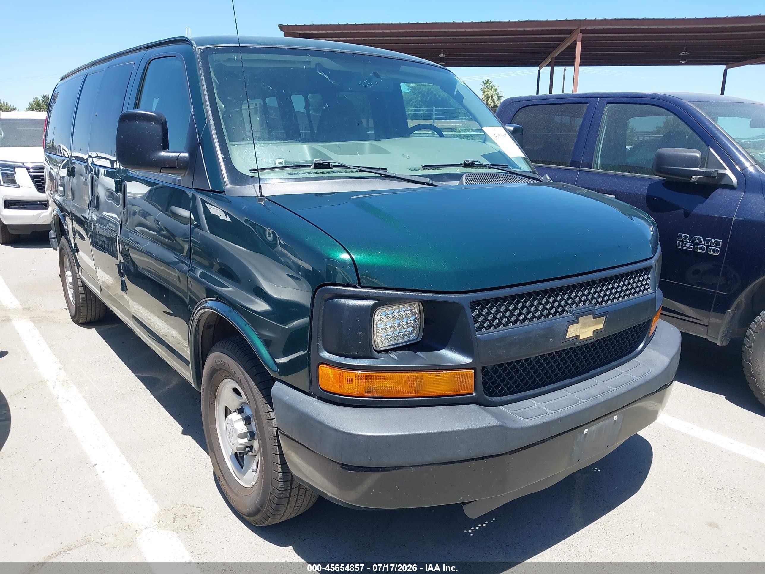 2015 Chevrolet Express 2500 Ls Green vin: 1GAWGPFF7F1282773