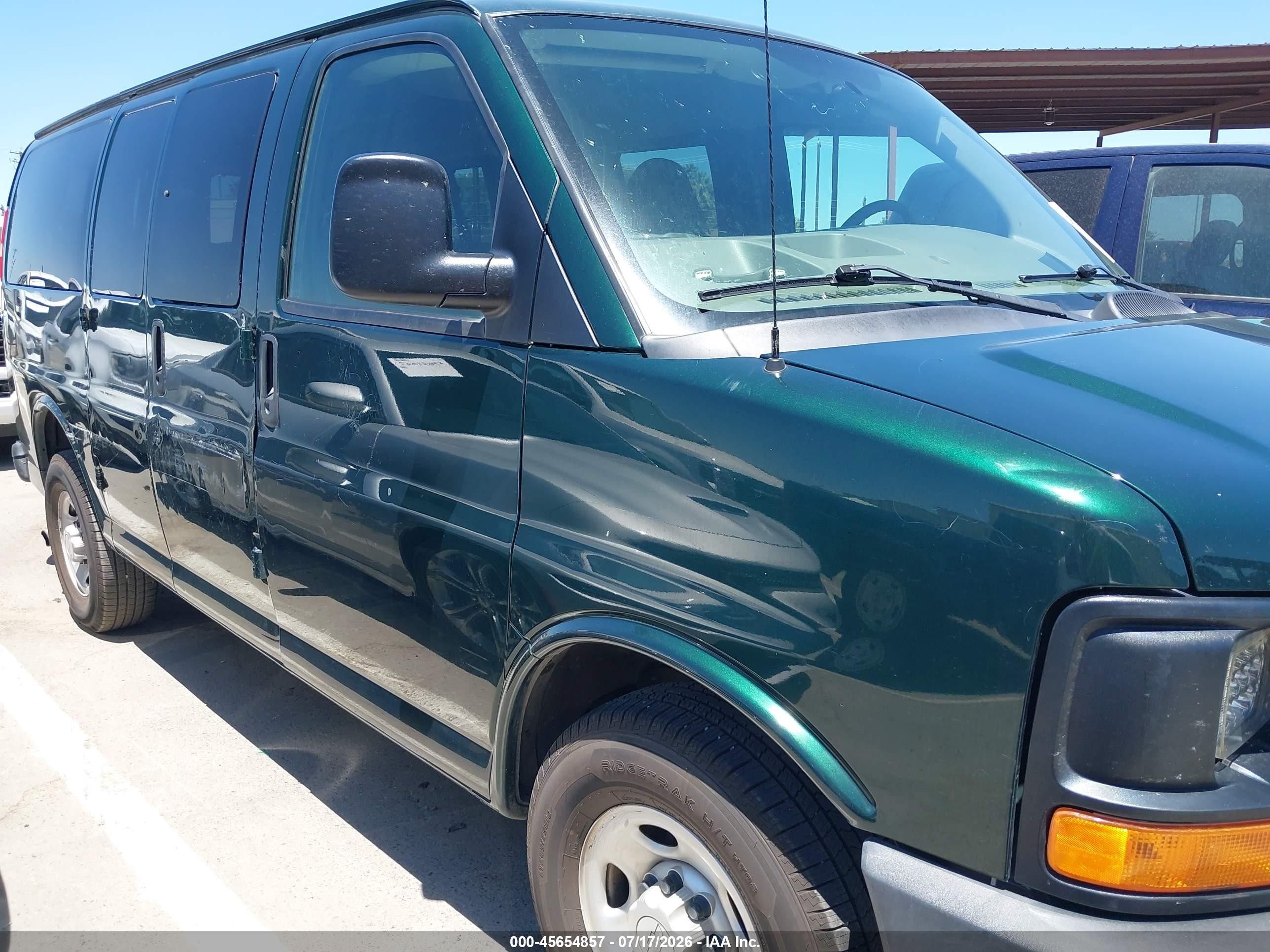 2015 Chevrolet Express 2500 Ls Green vin: 1GAWGPFF7F1282773