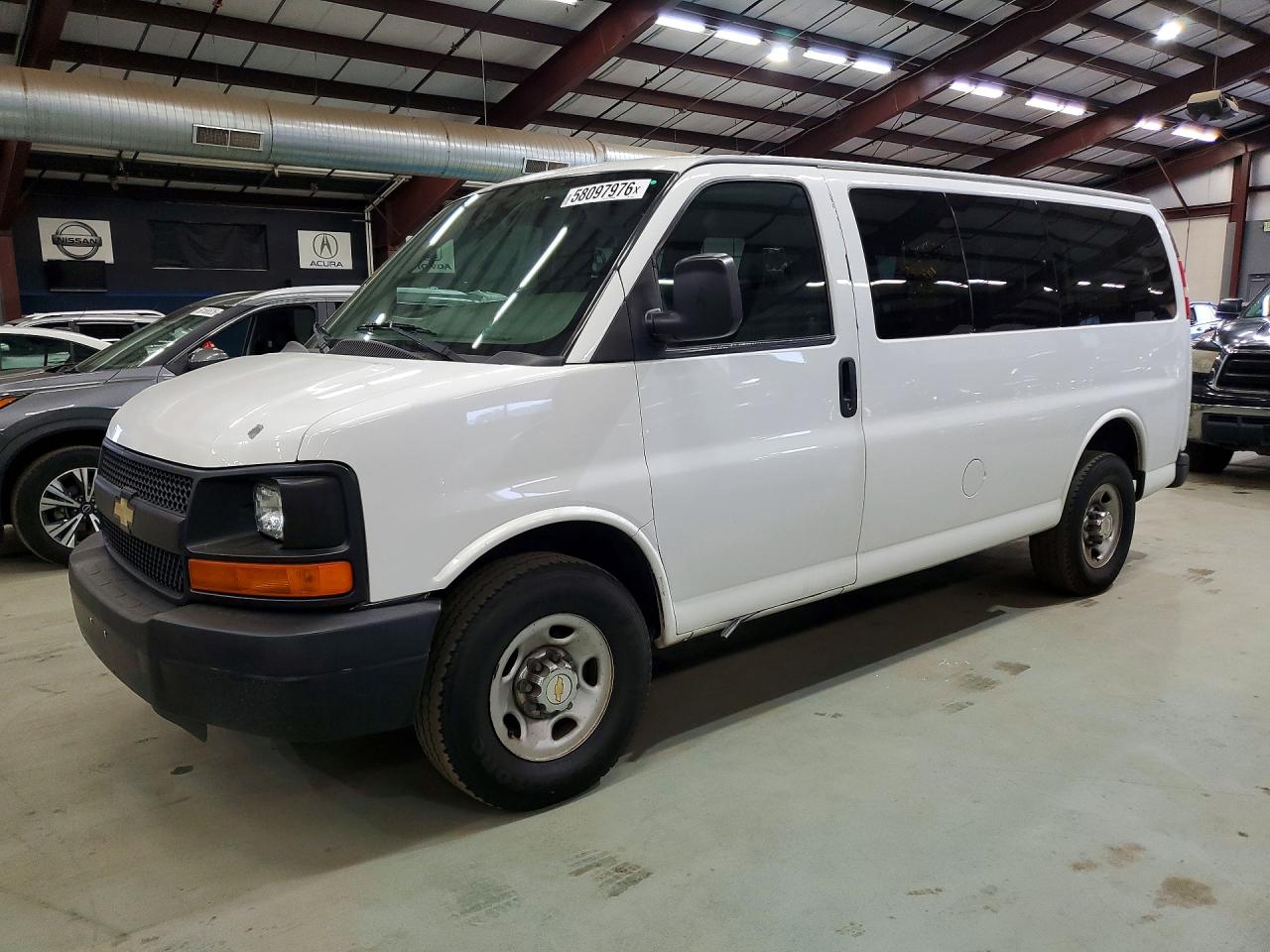 2015 Chevrolet Express G2500 Ls White vin: 1GAWGPFFXF1283481