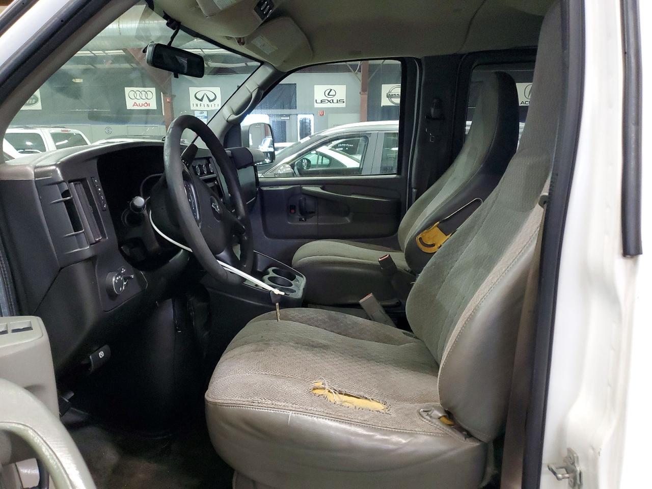 2015 Chevrolet Express G2500 Ls White vin: 1GAWGPFFXF1283481