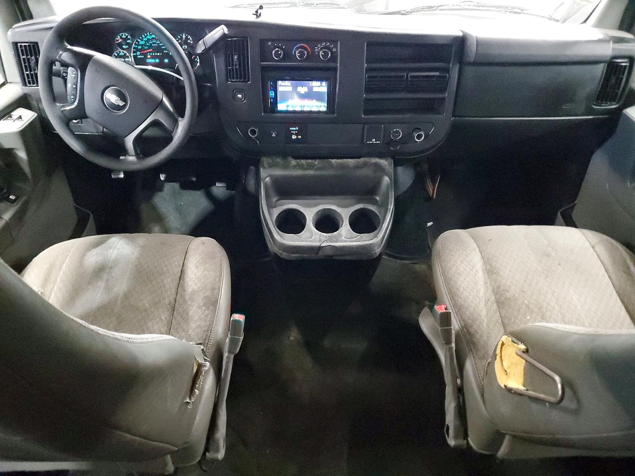 2015 Chevrolet Express G2500 Ls White vin: 1GAWGPFFXF1283481