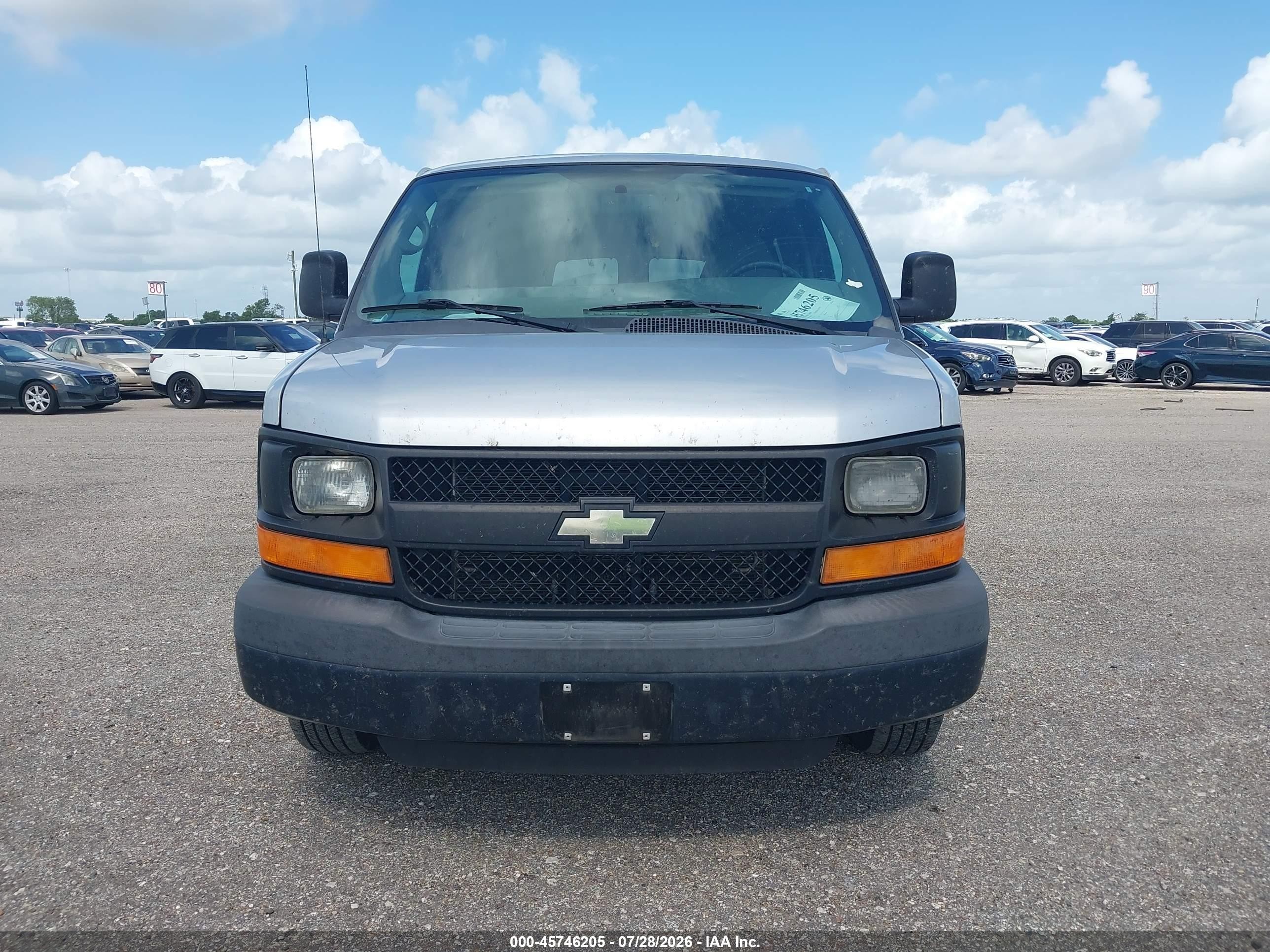 2015 Chevrolet Express 2500 Ls Silver vin: 1GAWGPFG3F1220392