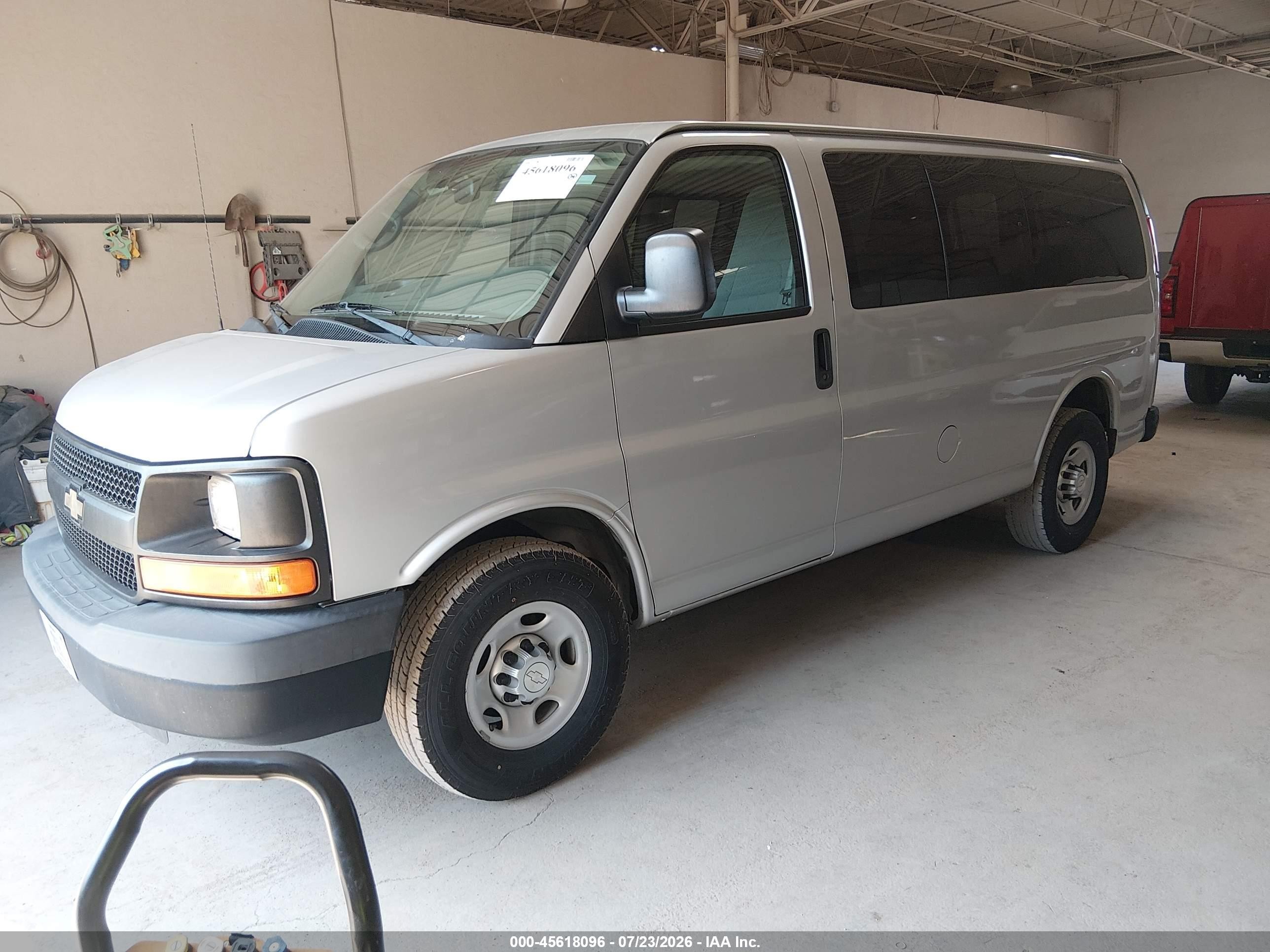 2014 Chevrolet Express 2500 Ls Silver vin: 1GAWGPFG7E1188951