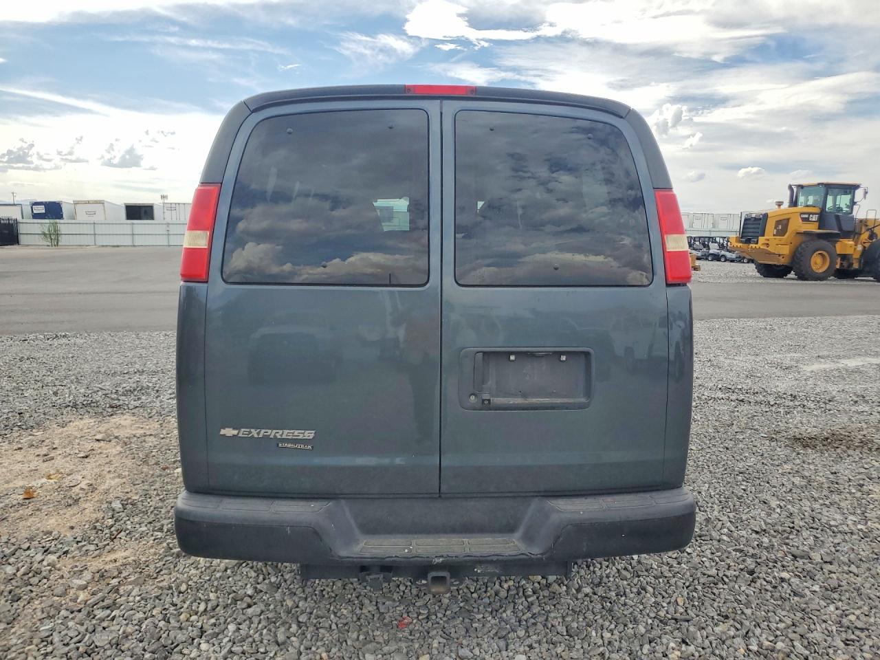 2014 Chevrolet Express G2500 Ls Charcoal vin: 1GAWGPFG8E1173374