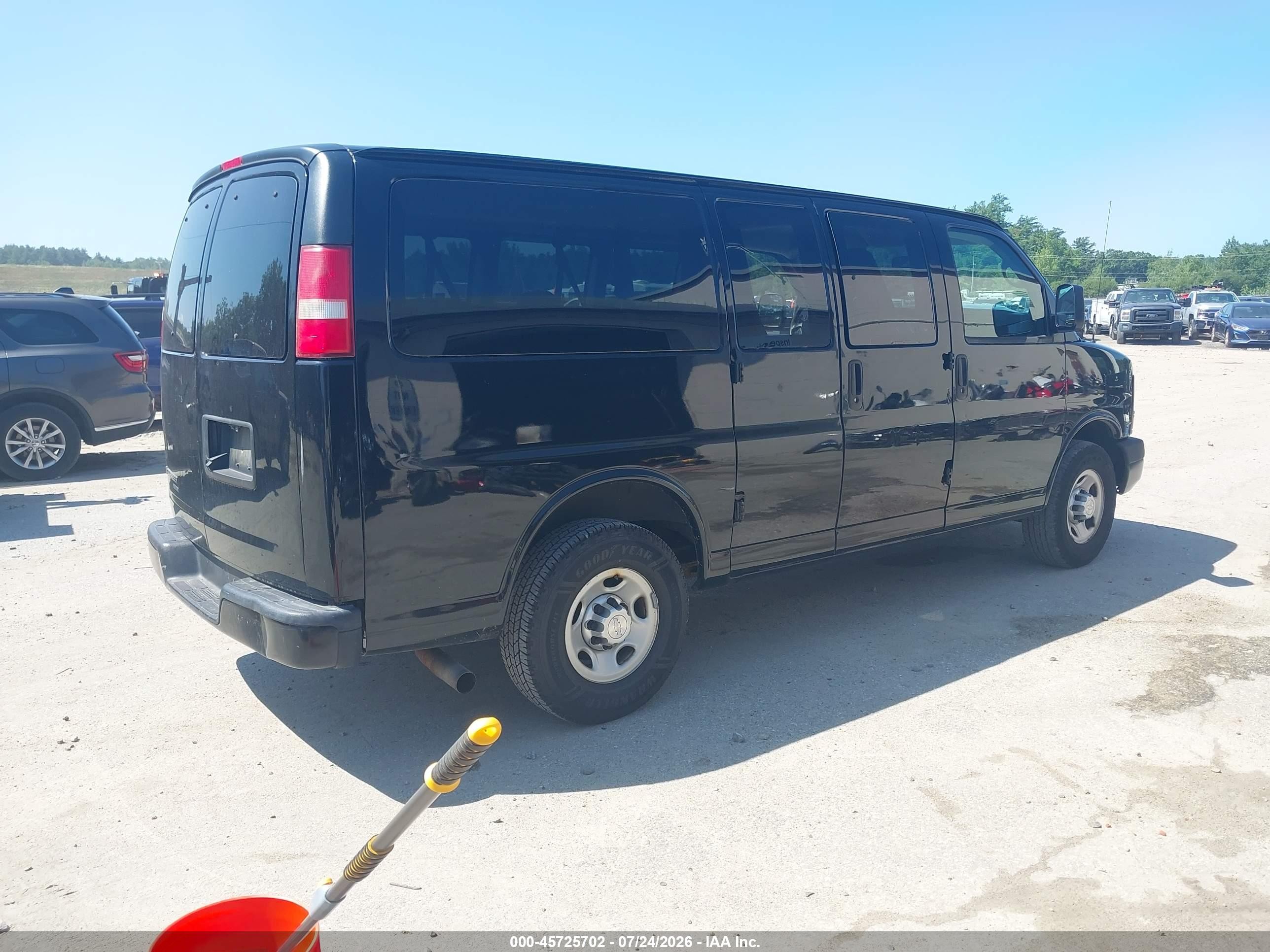 2015 Chevrolet Express 2500 Ls Black vin: 1GAWGPFG8F1279874