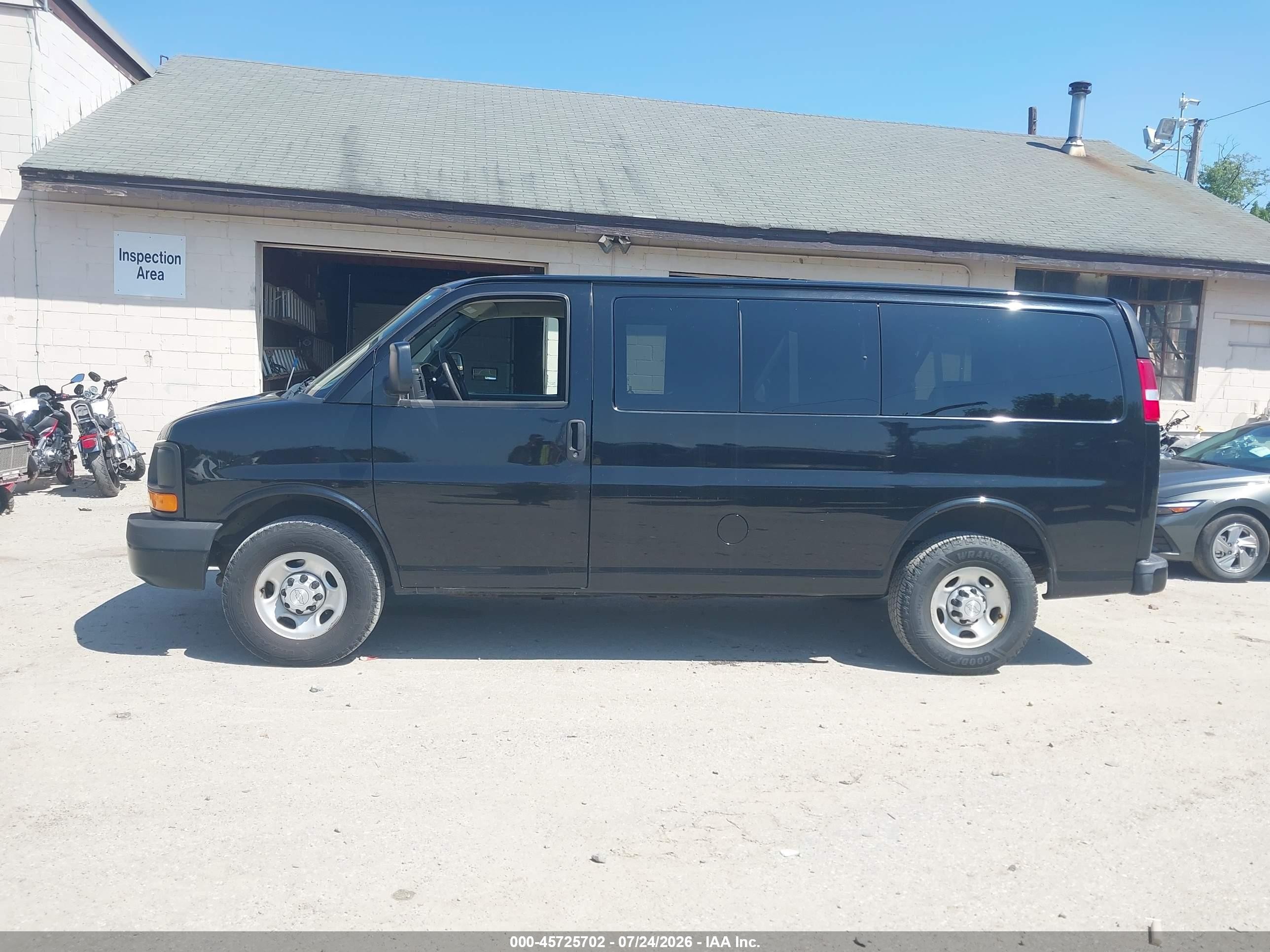 2015 Chevrolet Express 2500 Ls Black vin: 1GAWGPFG8F1279874