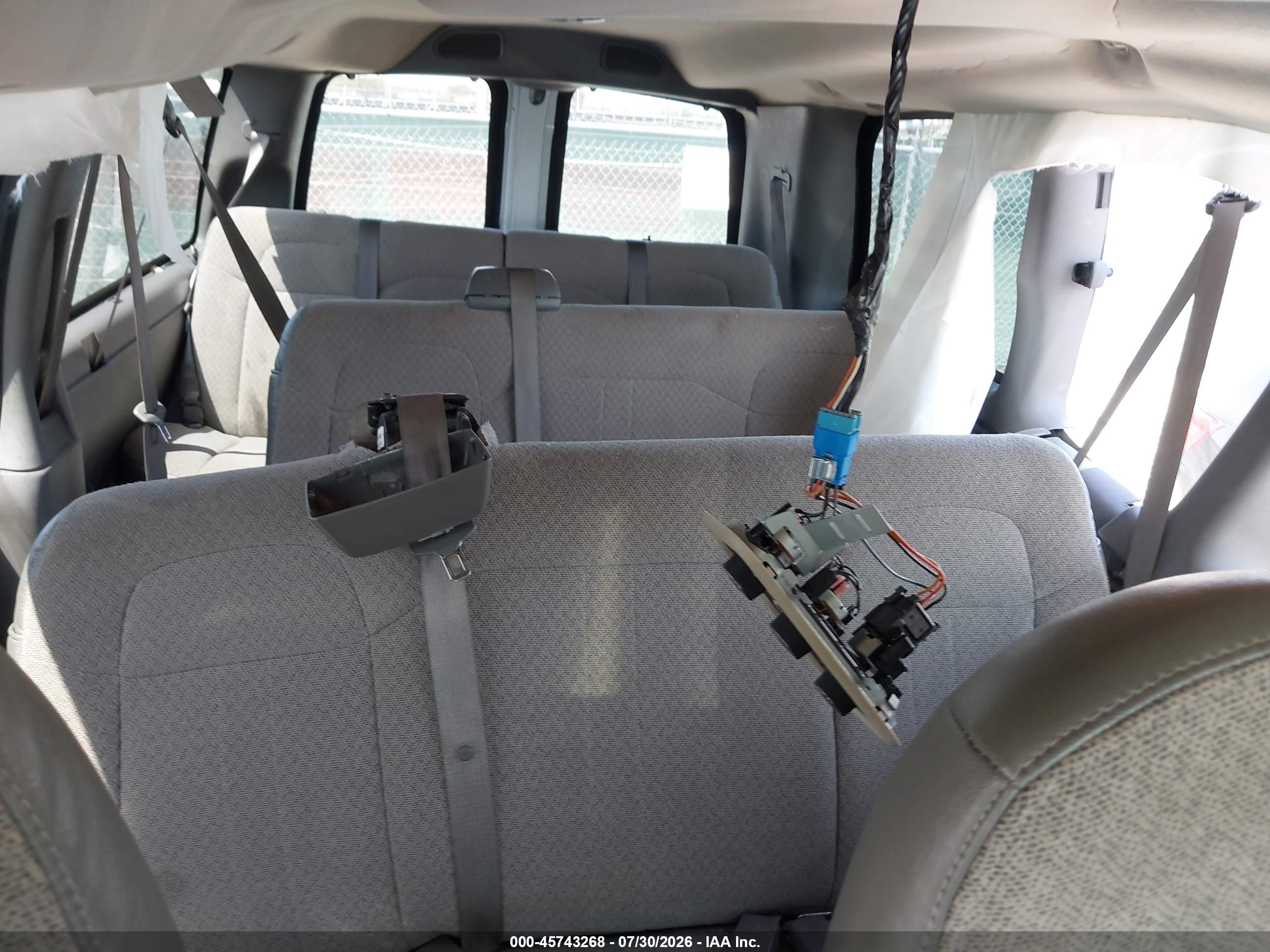 2013 Chevrolet Express 2500 Lt Белый vin: 1GAWGRFA5D1122873