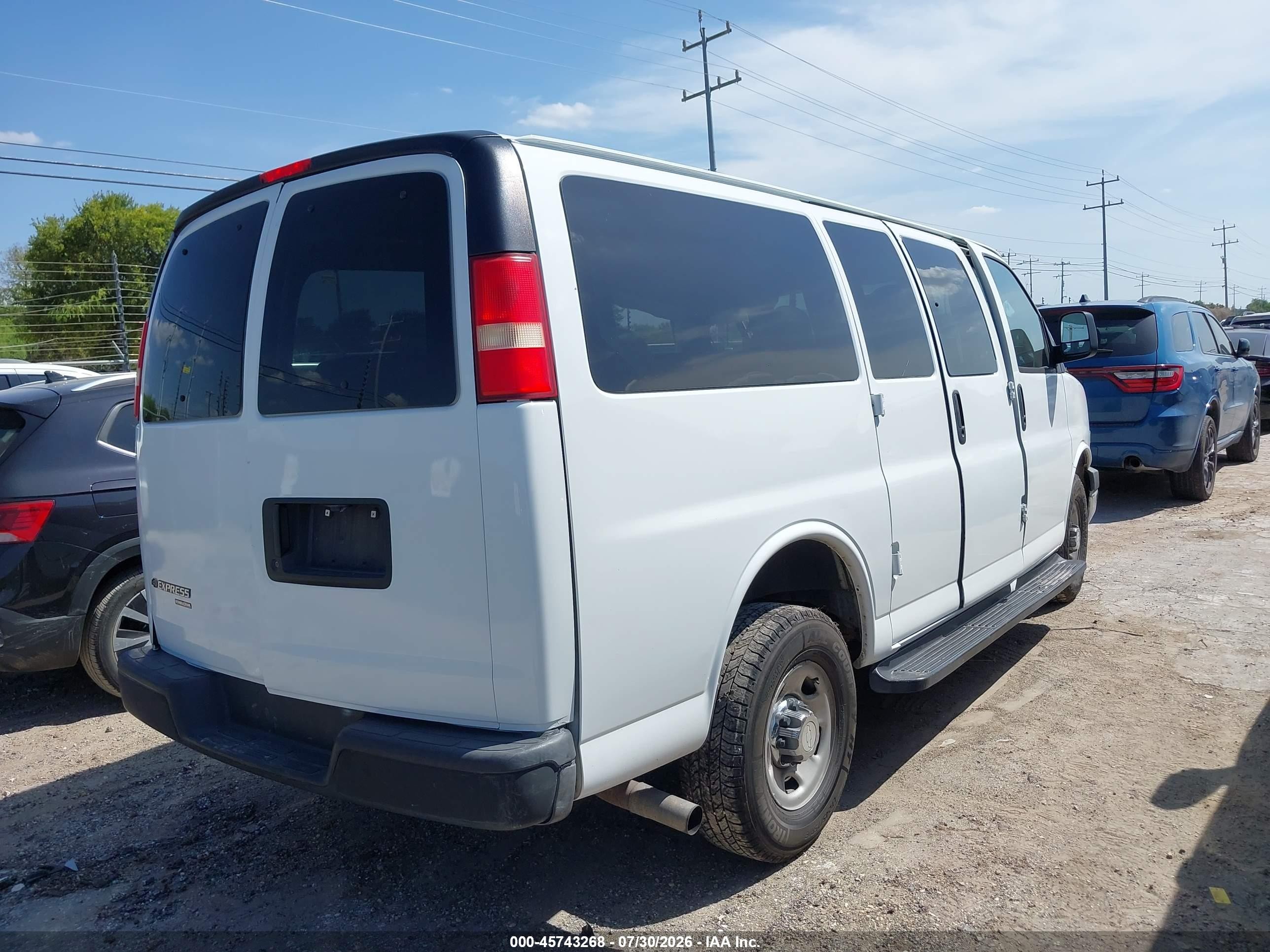 2013 Chevrolet Express 2500 Lt Белый vin: 1GAWGRFA5D1122873