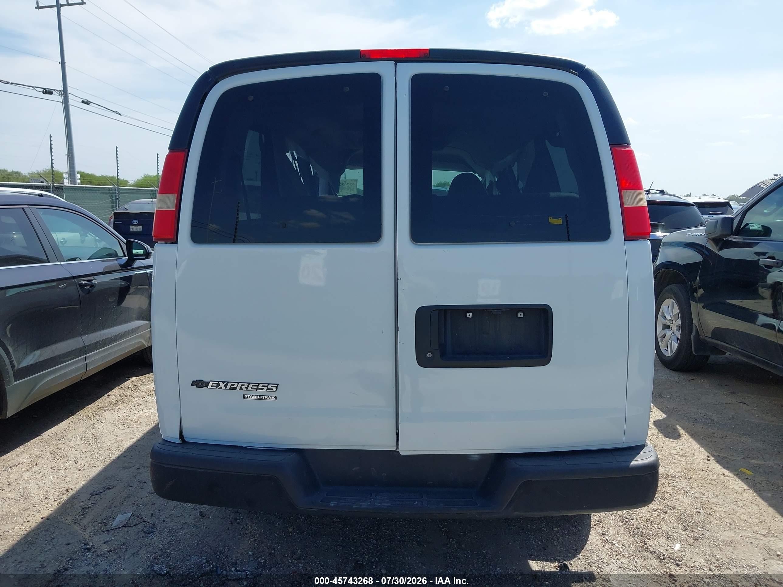 2013 Chevrolet Express 2500 Lt Белый vin: 1GAWGRFA5D1122873