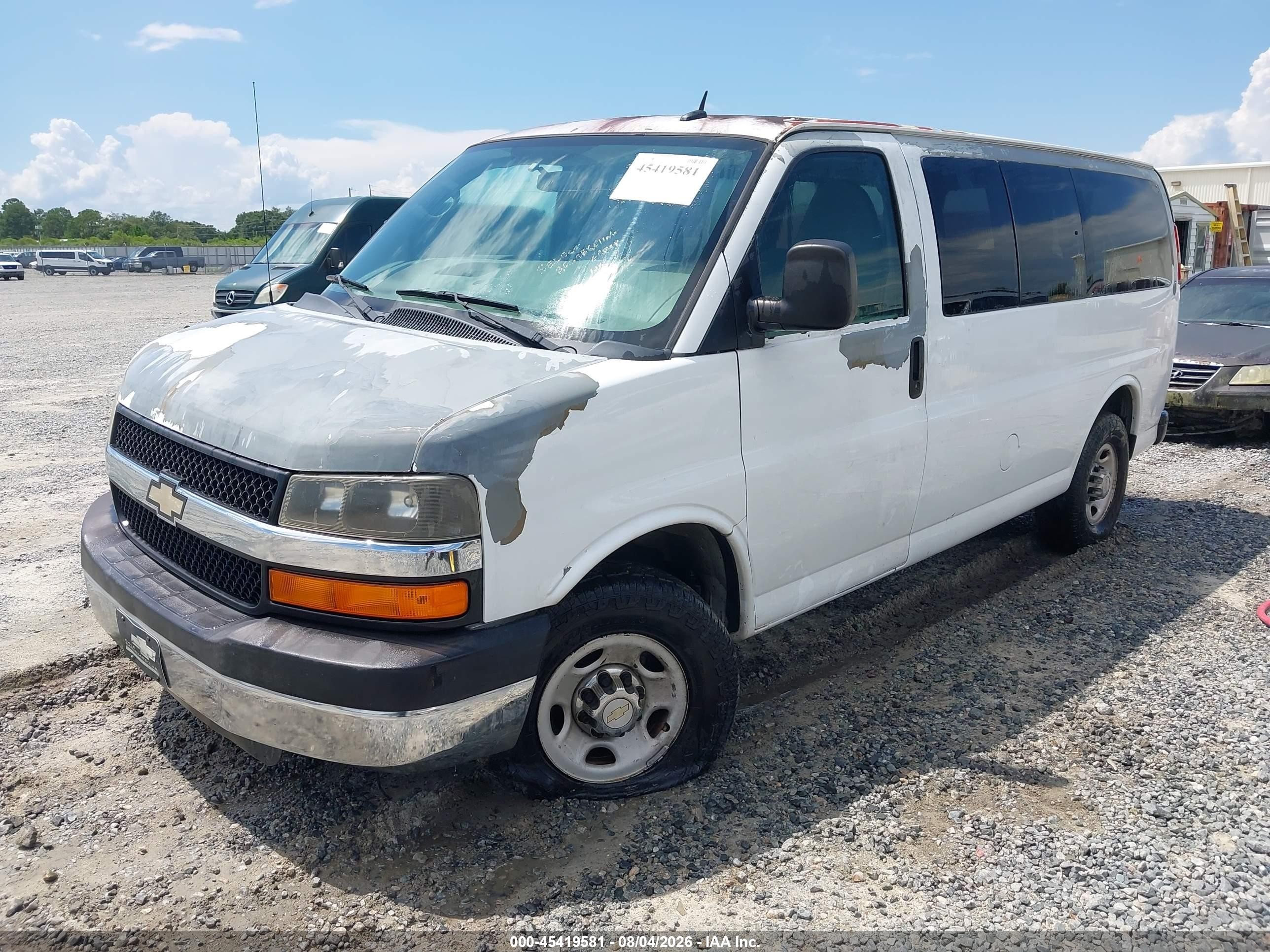 2011 Chevrolet Express 2500 Lt White vin: 1GAWGRFA7B1187155