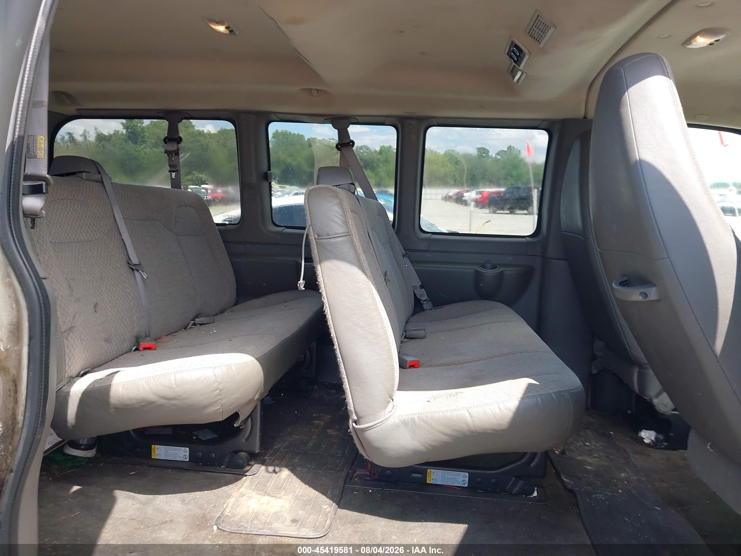 2011 Chevrolet Express 2500 Lt White vin: 1GAWGRFA7B1187155