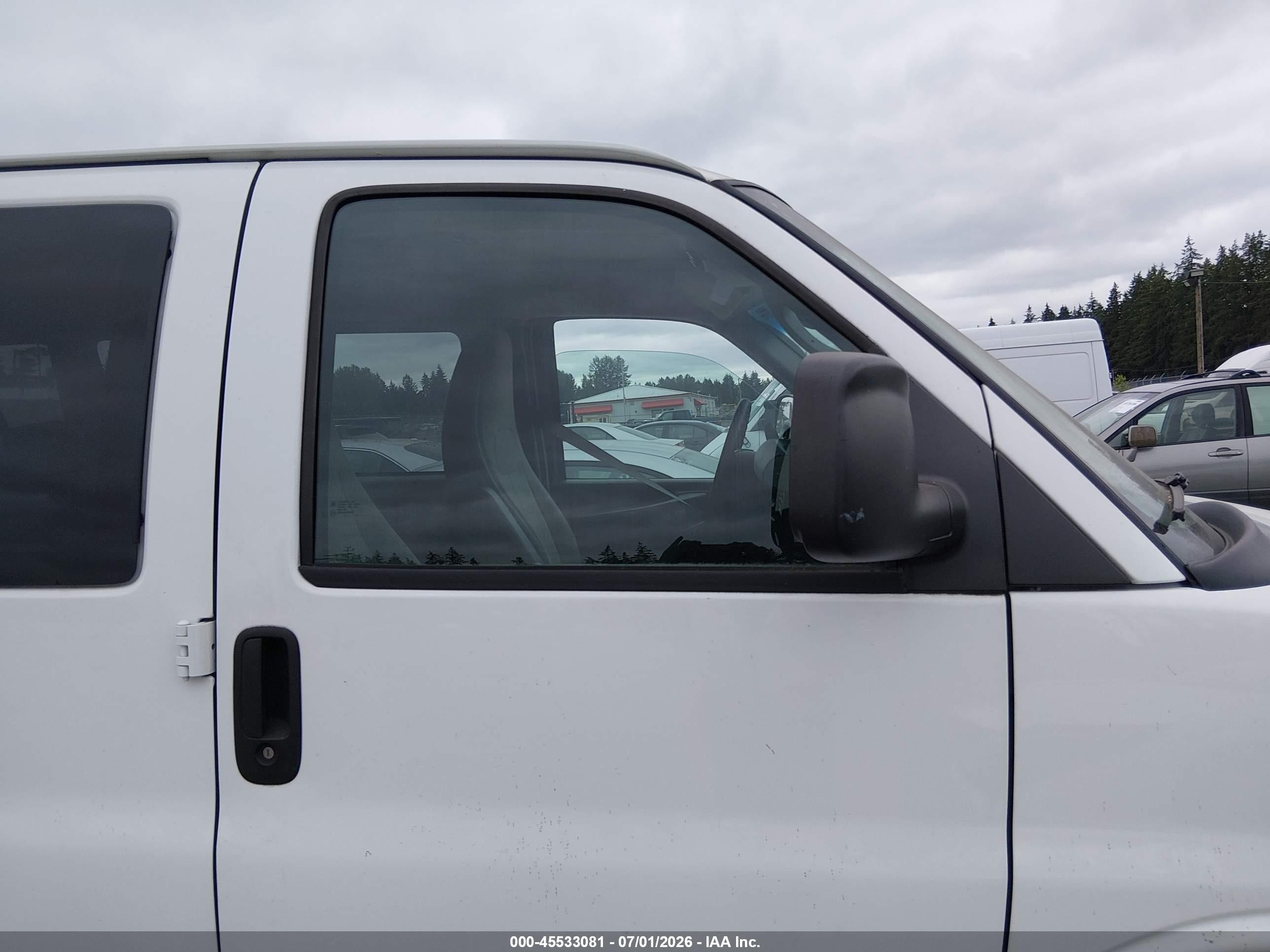 2013 Chevrolet Express 2500 Lt Белый vin: 1GAWGRFG2D1171176