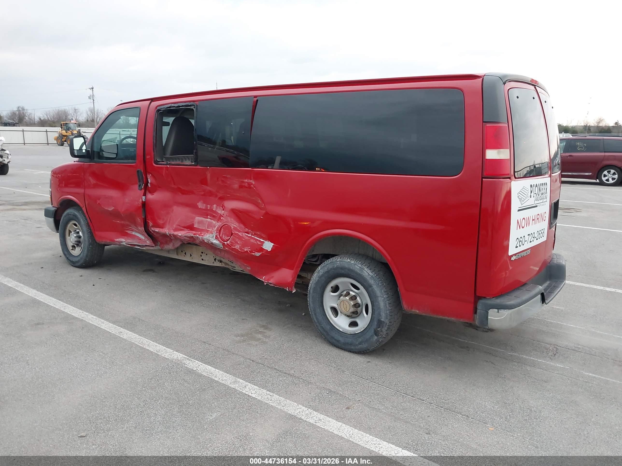 2013 Chevrolet Express 3500 Lt Красный vin: 1GAZG1FA7D1173970
