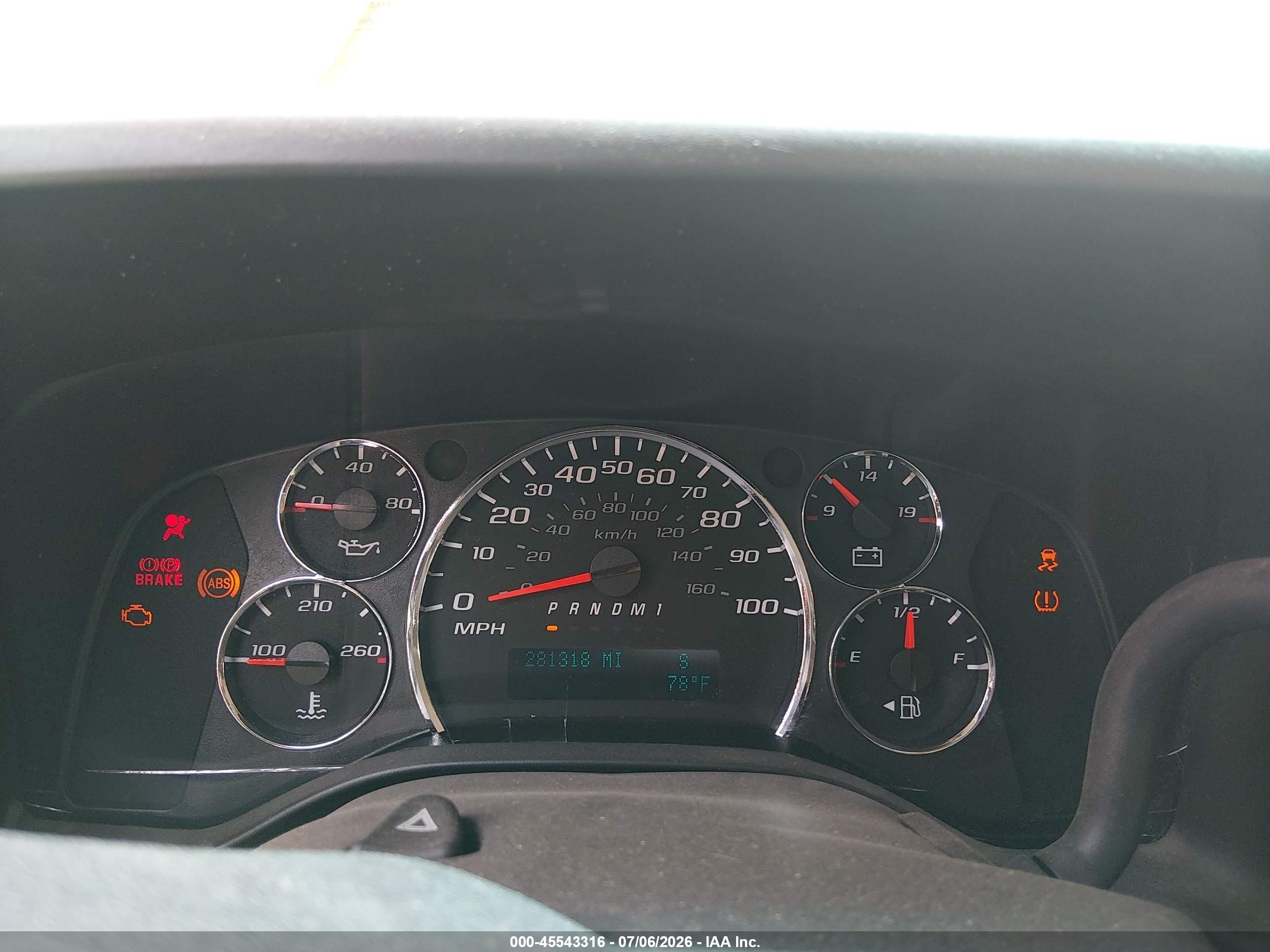 2015 Chevrolet Express 3500 Lt White vin: 1GAZG1FF6F1276196