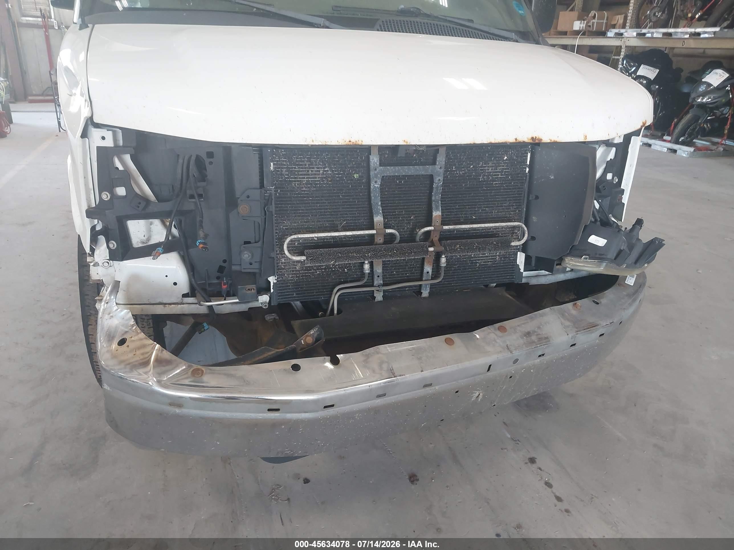 2013 Chevrolet Express 3500 Lt Белый vin: 1GAZG1FG0D1171496
