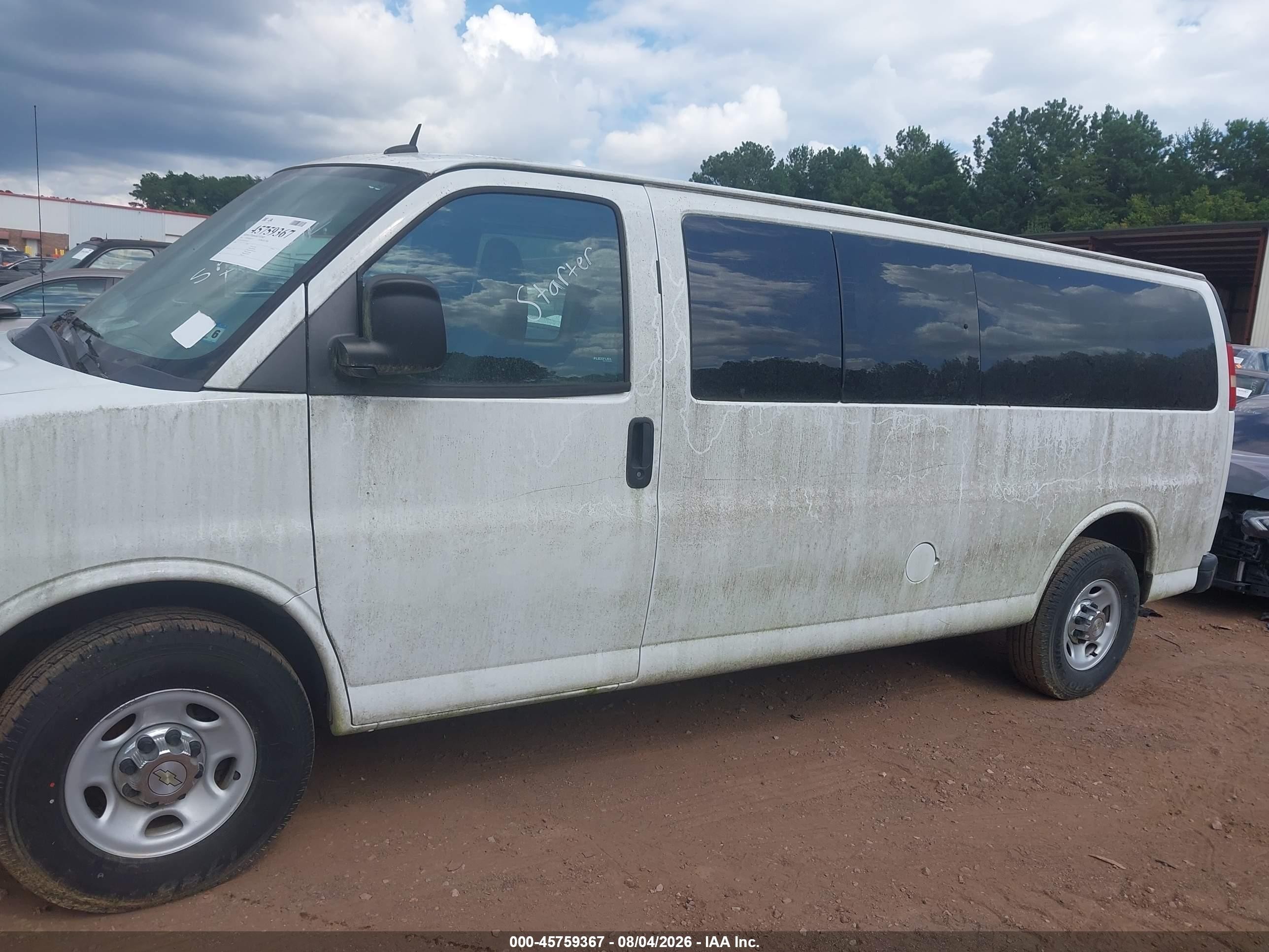 2014 Chevrolet Express 3500 Lt White vin: 1GAZG1FG0E1164453