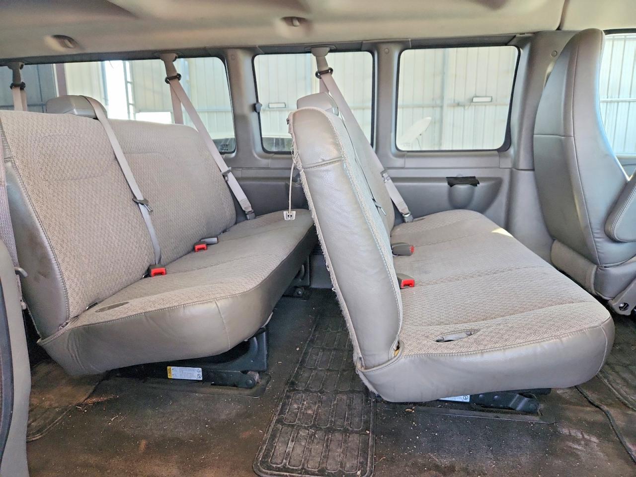 2014 Chevrolet Express G3500 Lt White vin: 1GAZG1FG3E1178136