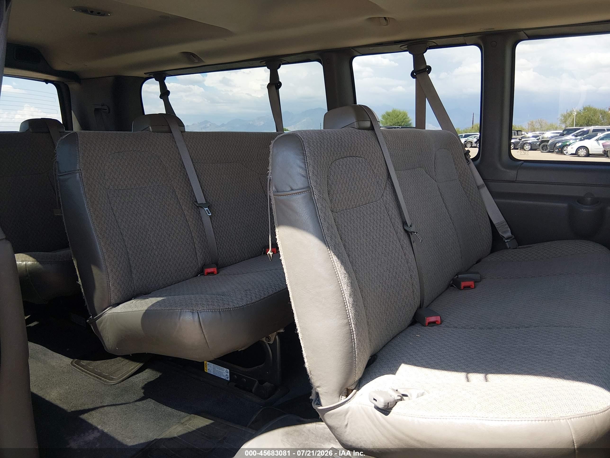 2014 Chevrolet Express 3500 Lt Dark Blue vin: 1GAZG1FG4E1181403