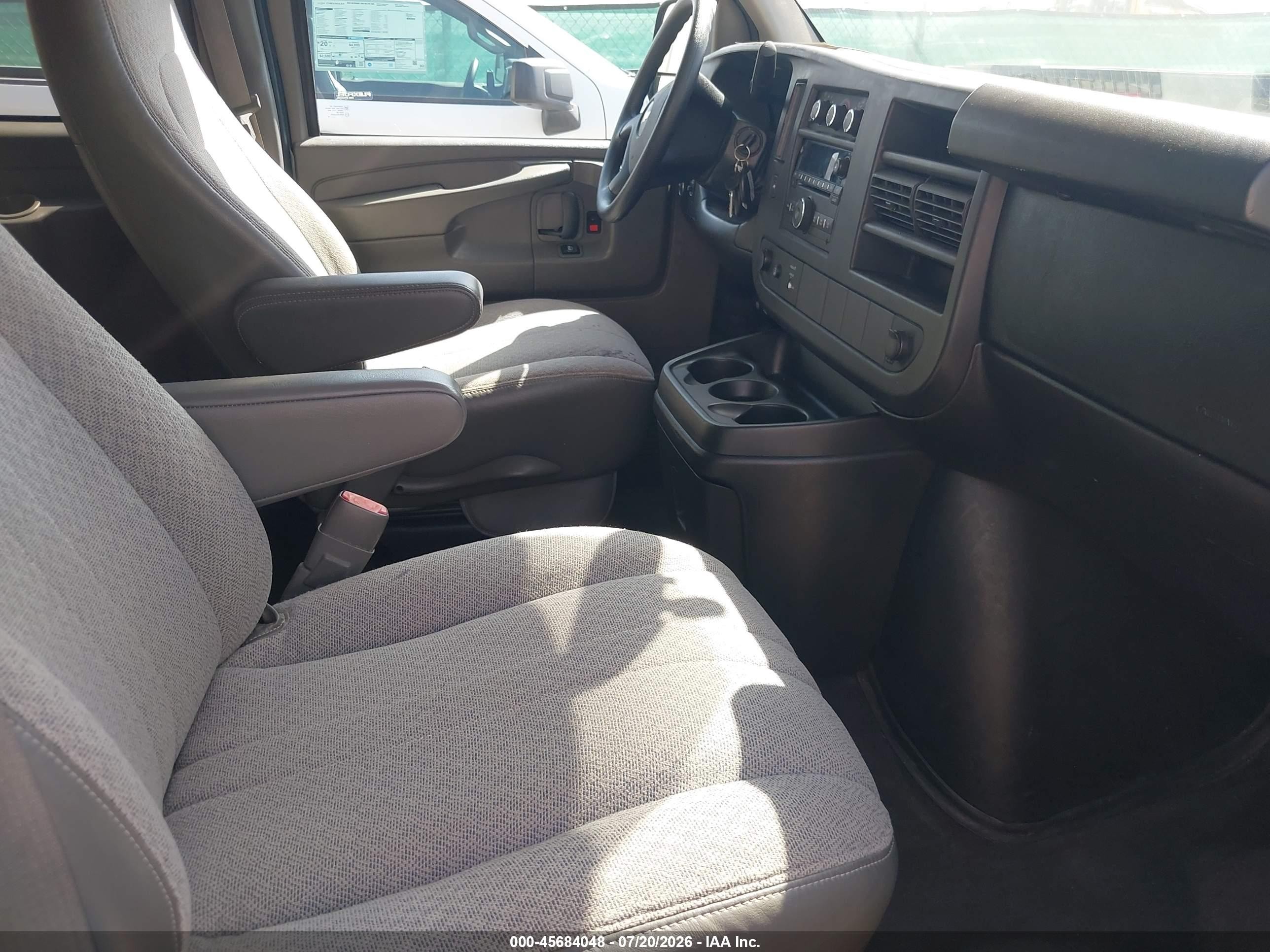 2014 Chevrolet Express 3500 Lt Gray vin: 1GAZG1FG5E1177778