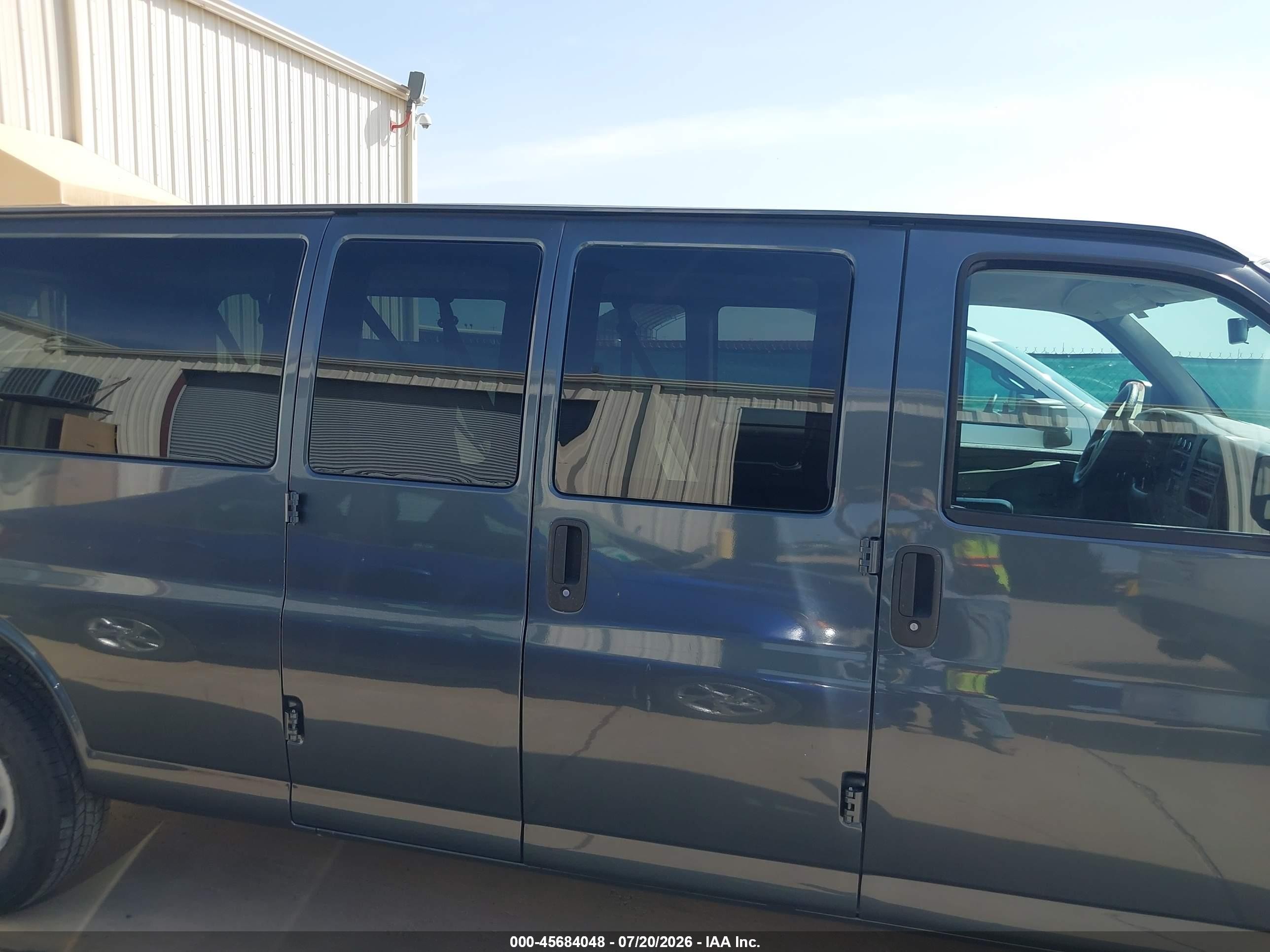 2014 Chevrolet Express 3500 Lt Gray vin: 1GAZG1FG5E1177778