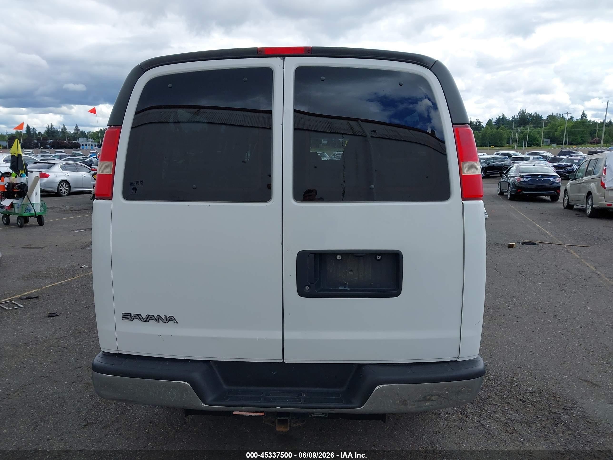 2012 Chevrolet Express 3500 Lt Белый vin: 1GAZG1FG7C1181425