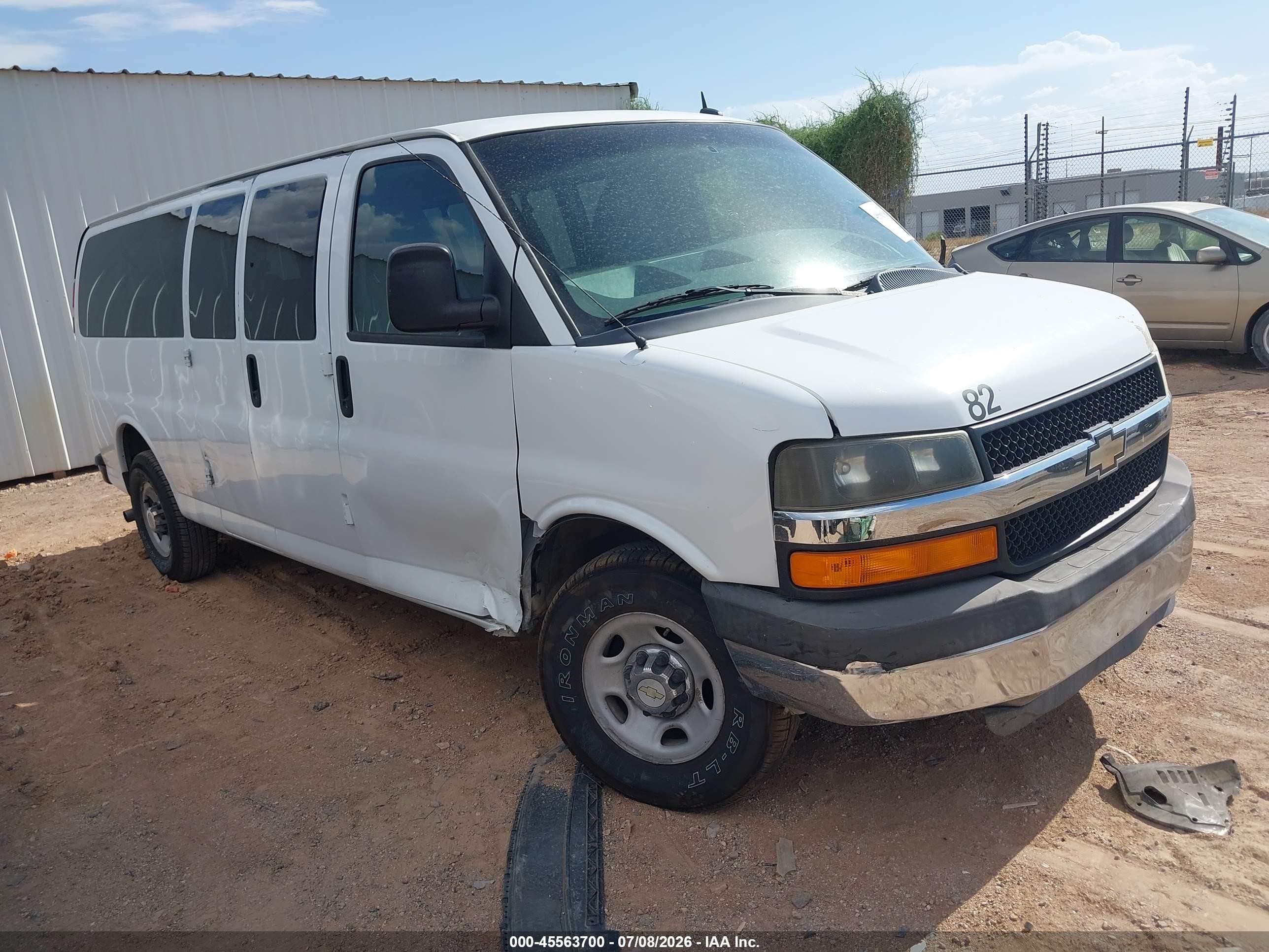 2013 Chevrolet Express 3500 Lt Белый vin: 1GAZG1FG8D1194184