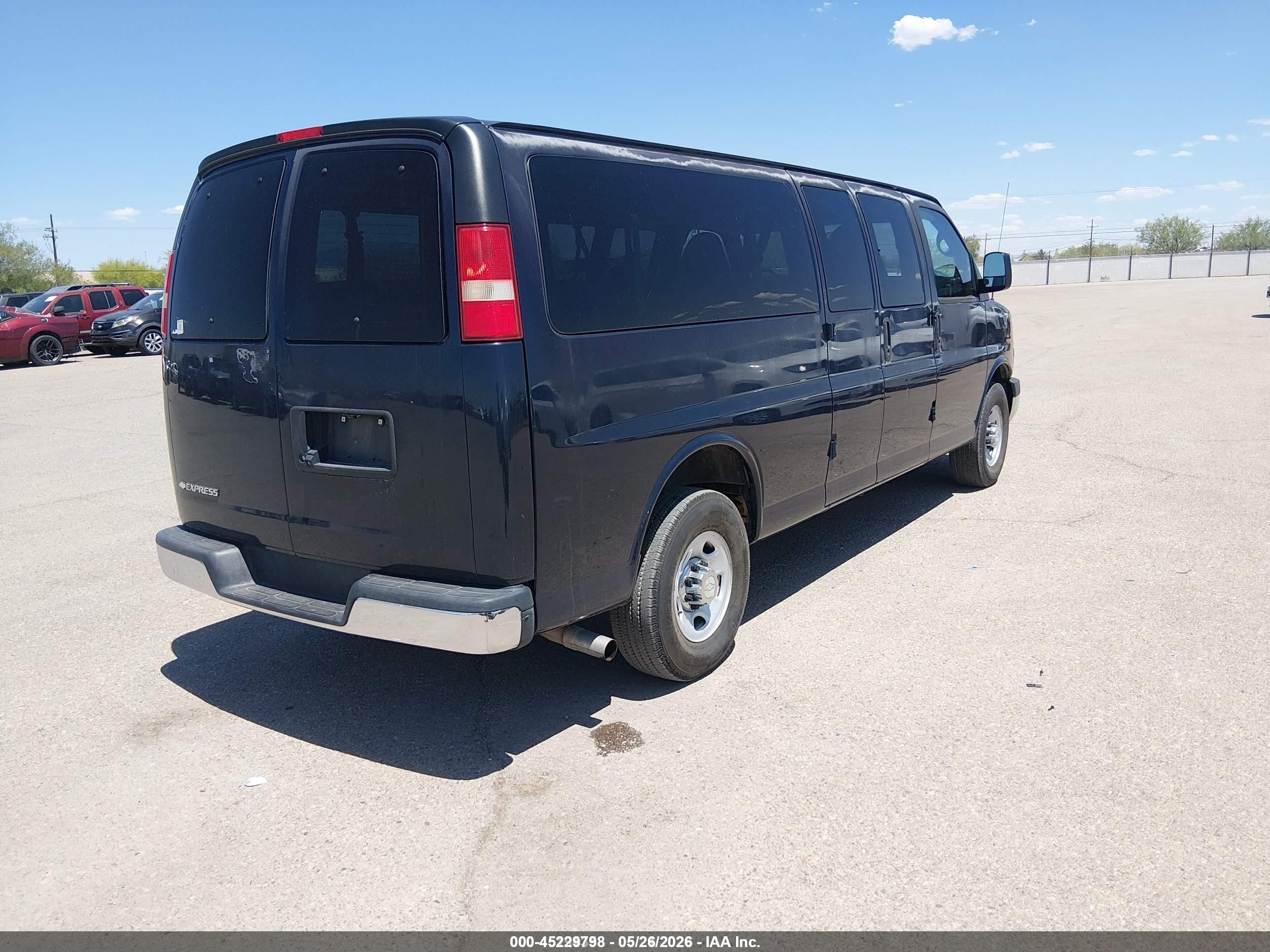 2014 Chevrolet Express 3500 Lt Blue vin: 1GAZG1FG8E1182103