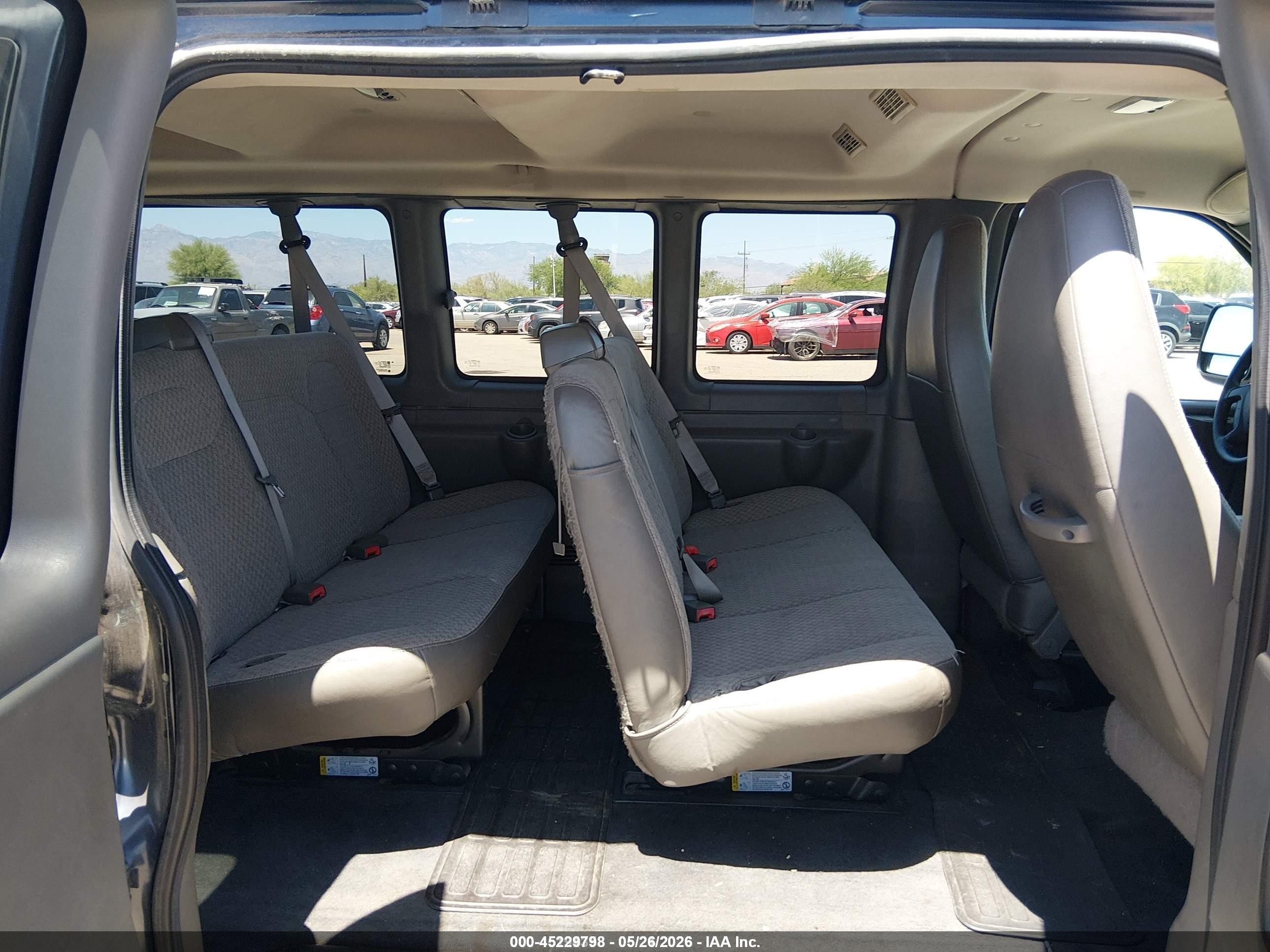 2014 Chevrolet Express 3500 Lt Blue vin: 1GAZG1FG8E1182103