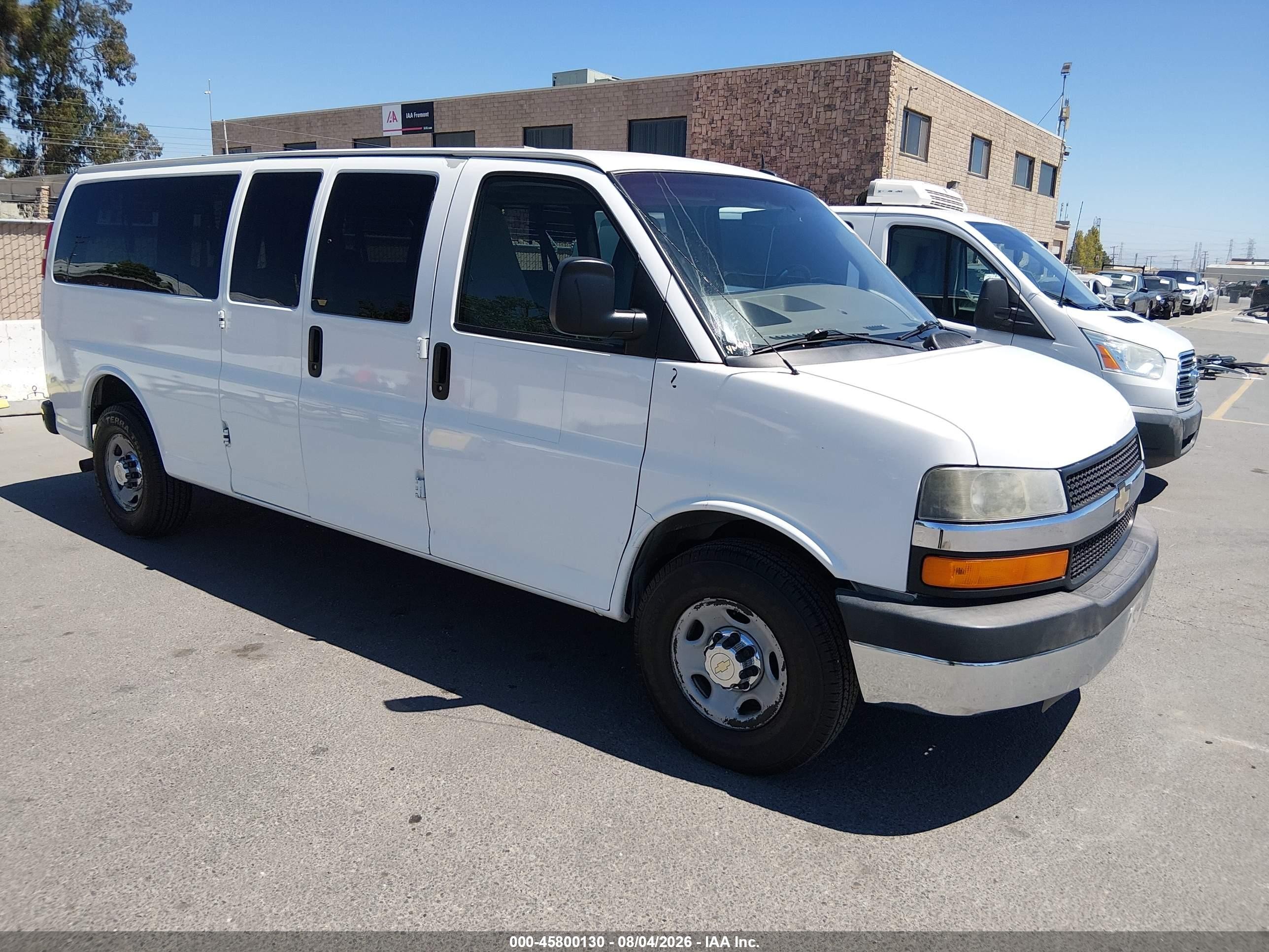 2012 Chevrolet Express 3500 Lt White vin: 1GAZG1FGXC1177191