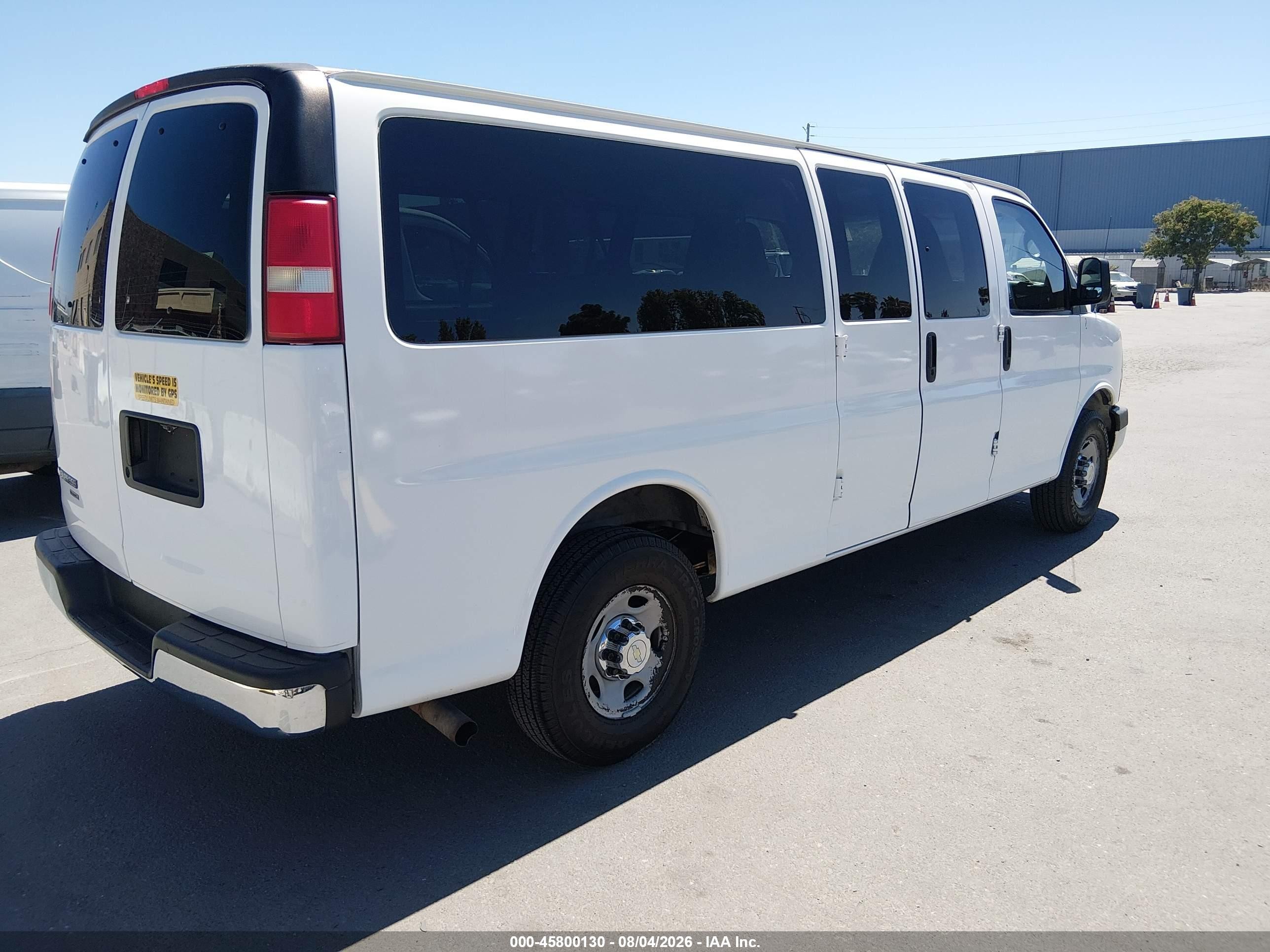 2012 Chevrolet Express 3500 Lt White vin: 1GAZG1FGXC1177191