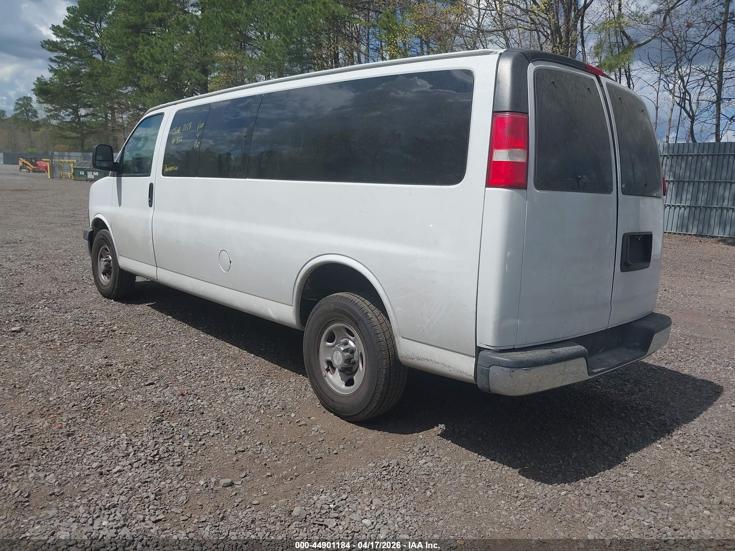 2018 Chevrolet Express 3500 Lt Белый vin: 1GAZGPFGXJ1330782