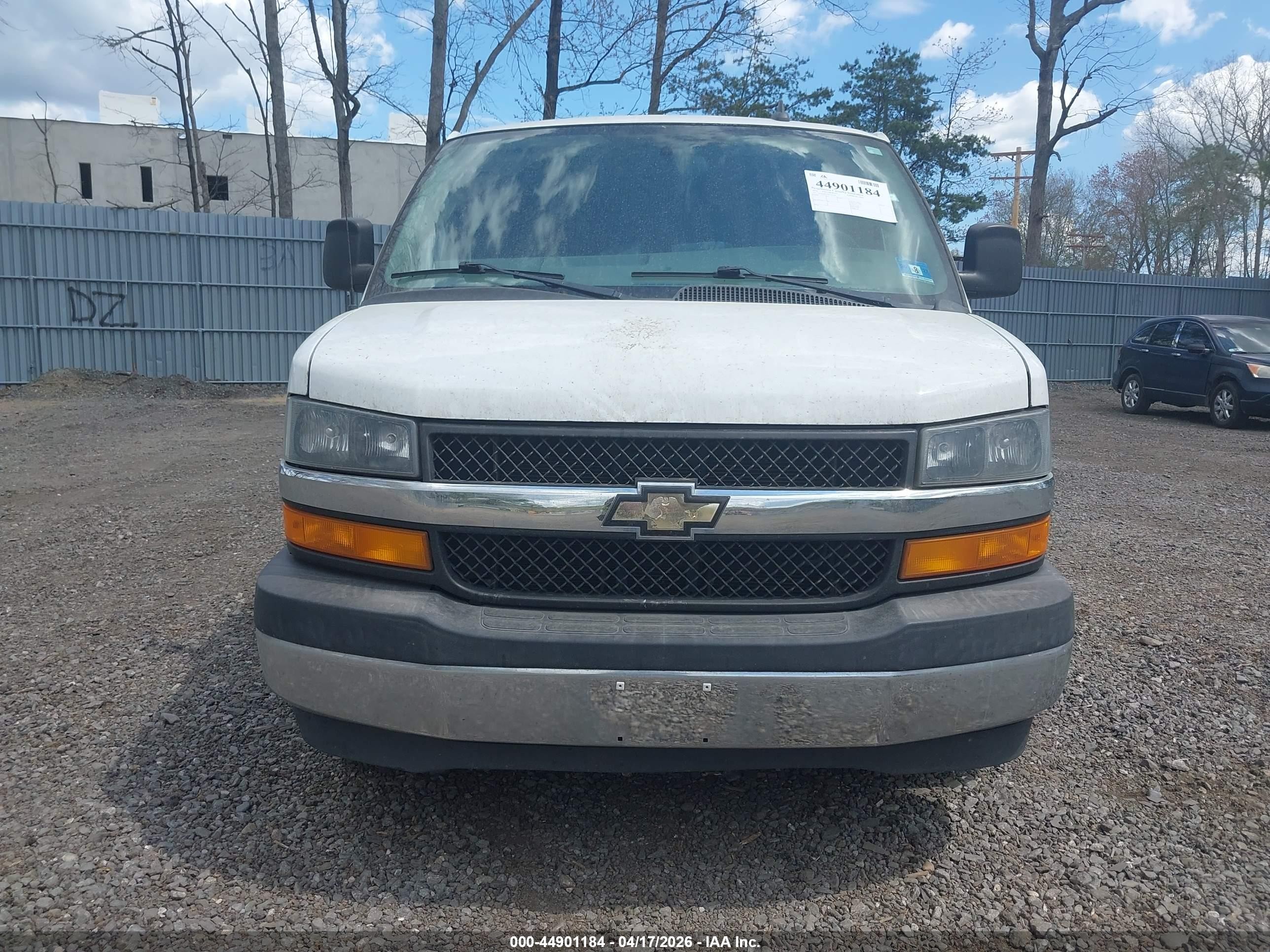 2018 Chevrolet Express 3500 Lt Белый vin: 1GAZGPFGXJ1330782