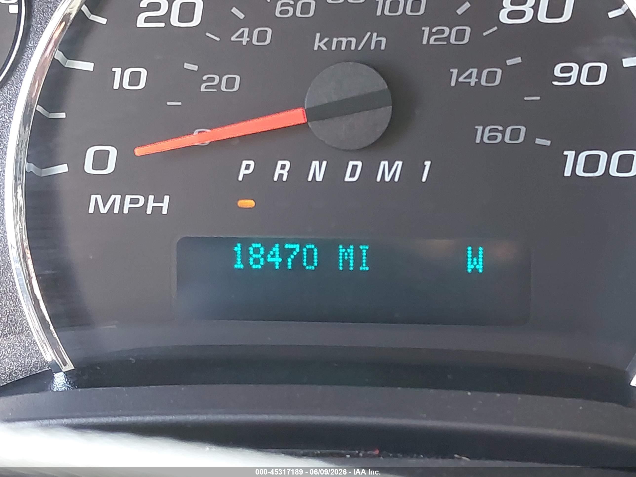 2025 Chevrolet Express Passenger Rwd 3500 Extended Wheelbase Lt Белый vin: 1GAZGPFP9S1261116