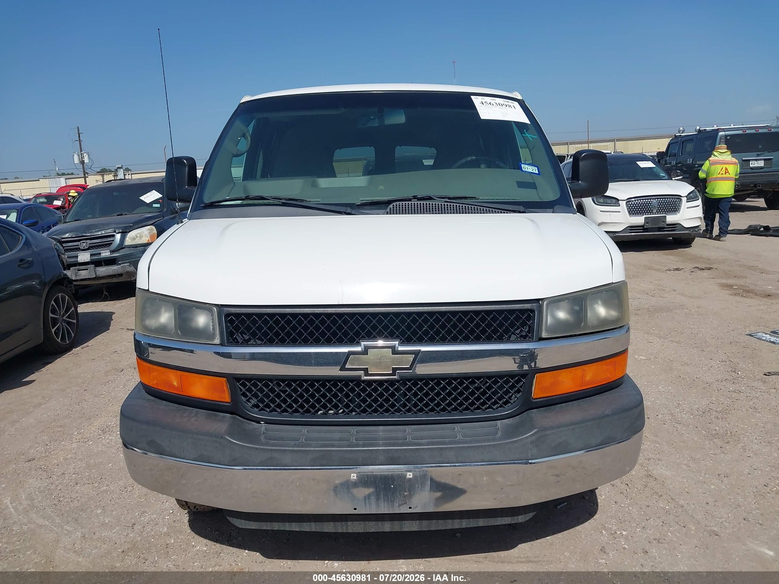 2014 Chevrolet Express 3500 Lt Белый vin: 1GAZGYFG1E1142275
