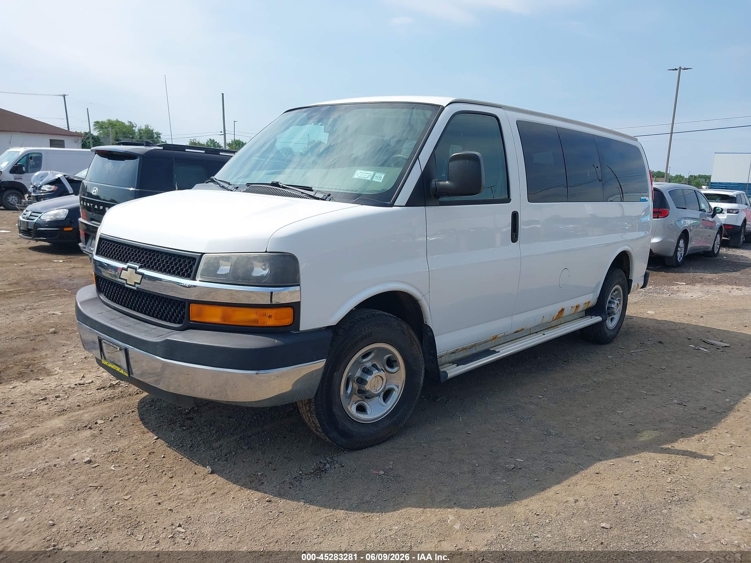 2012 Chevrolet Express 3500 Lt White vin: 1GAZGYFG2C1124932
