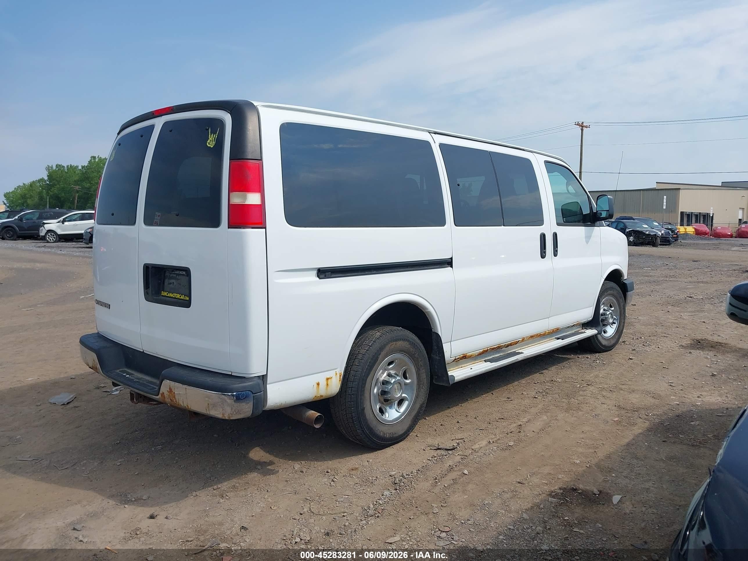 2012 Chevrolet Express 3500 Lt White vin: 1GAZGYFG2C1124932