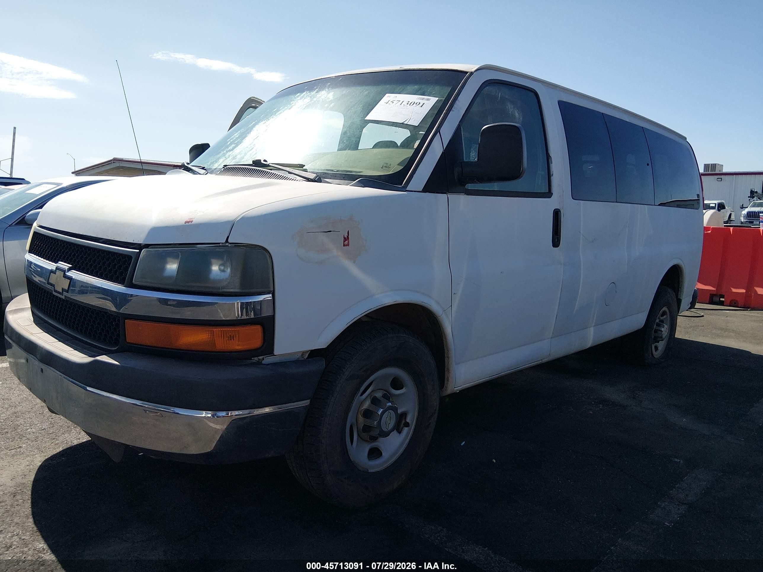 2013 Chevrolet Express 3500 Lt Белый vin: 1GAZGYFG9D1118658