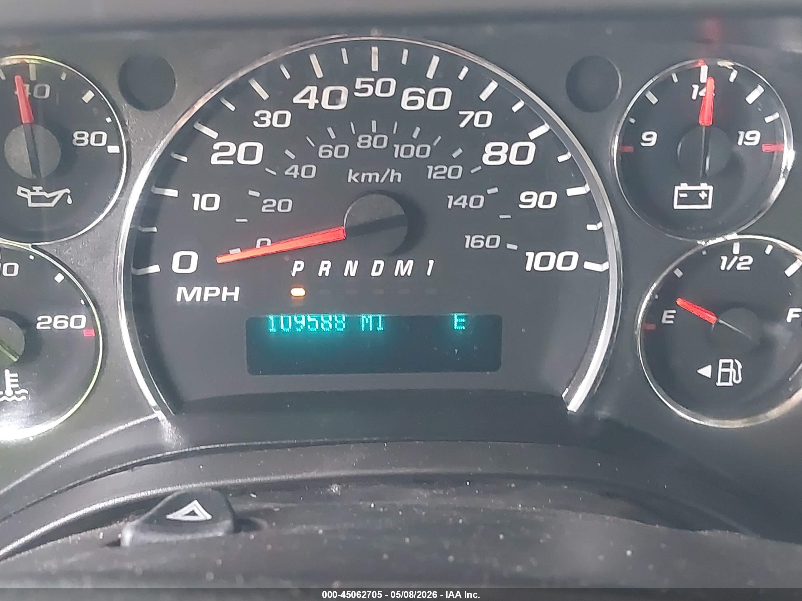 2014 Chevrolet Express 3500 Ls White vin: 1GAZGZFAXE1123385