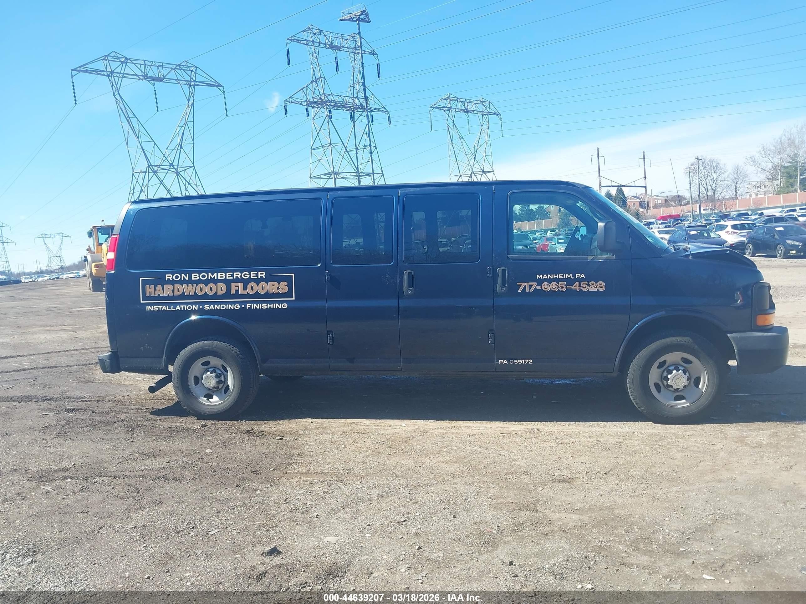 2011 Chevrolet Express 3500 Ls Blue vin: 1GAZGZFG0B1155732