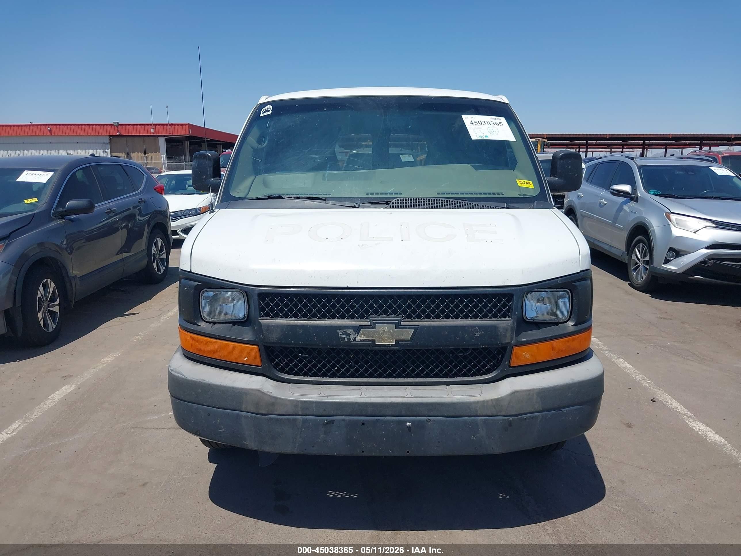 2013 Chevrolet Express 3500 Ls White vin: 1GAZGZFG0D1160366